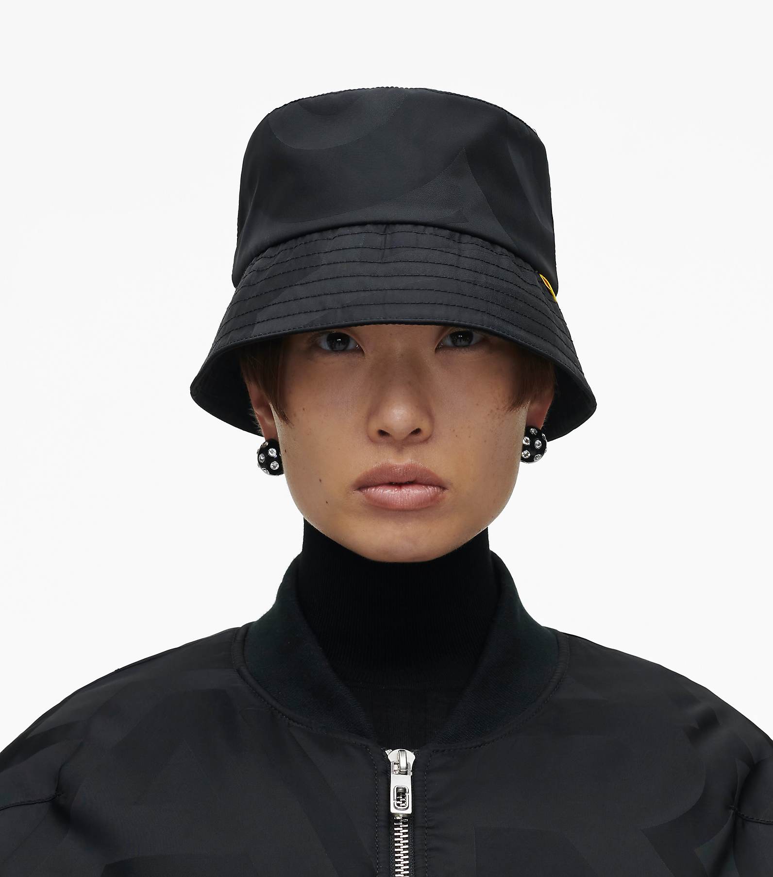 The Nylon Bucket Hat | Marc Jacobs | Official Site