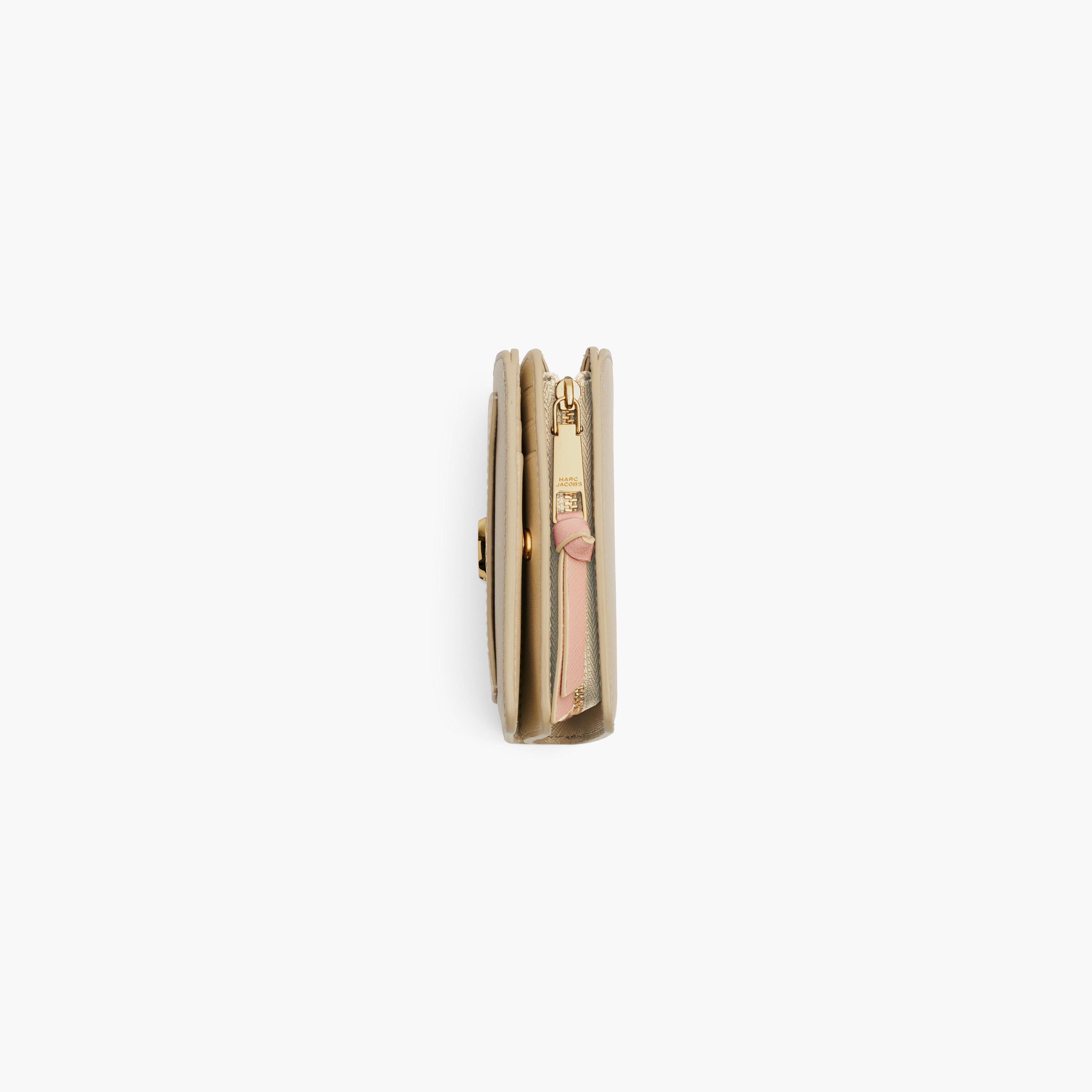 The Utility Snapshot Mini Compact Wallet | Marc Jacobs 