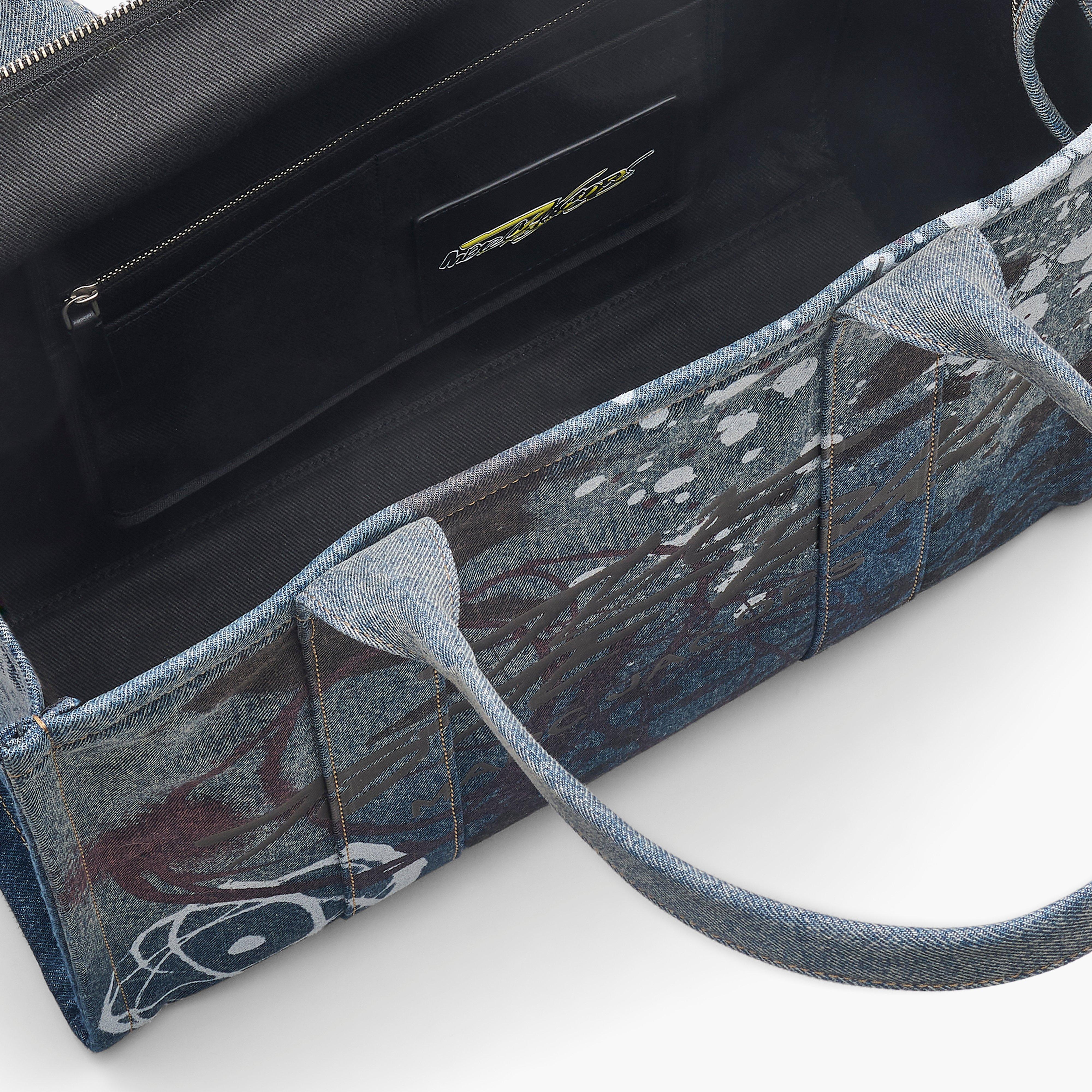 FUTURA X MARC JACOBS ザ デニム トート バッグ ラージ | マーク 