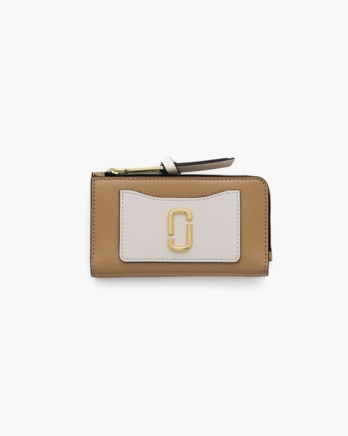 ★追跡&関税込【MARC JACOBS】UTILITY SNAPSHOT DTM SLIM WALLET The Utility Snapshot Slim Wallet | Marc Jacobs | Official Site