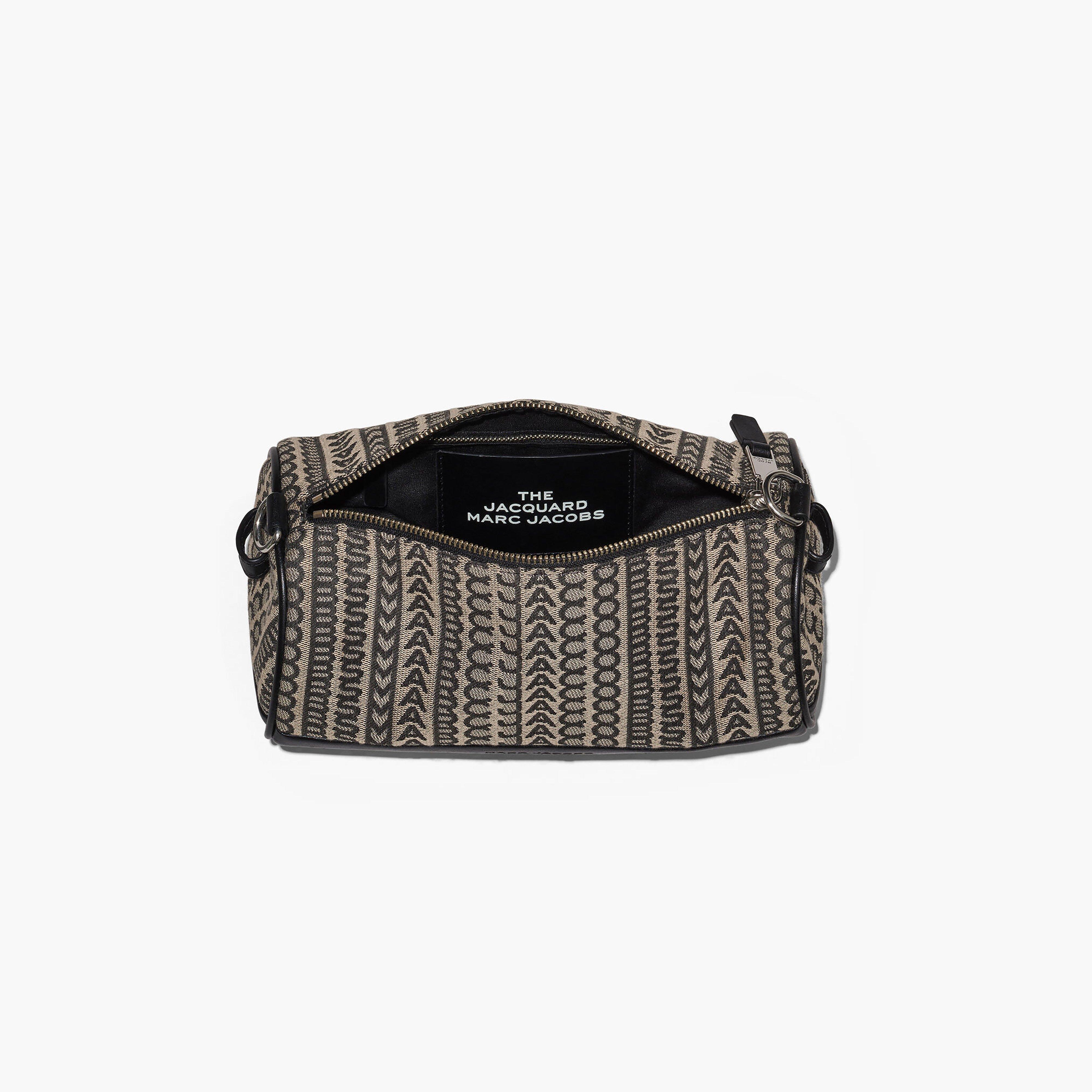 The Monogram Duffle Bag | Marc Jacobs | Offizielle Website
