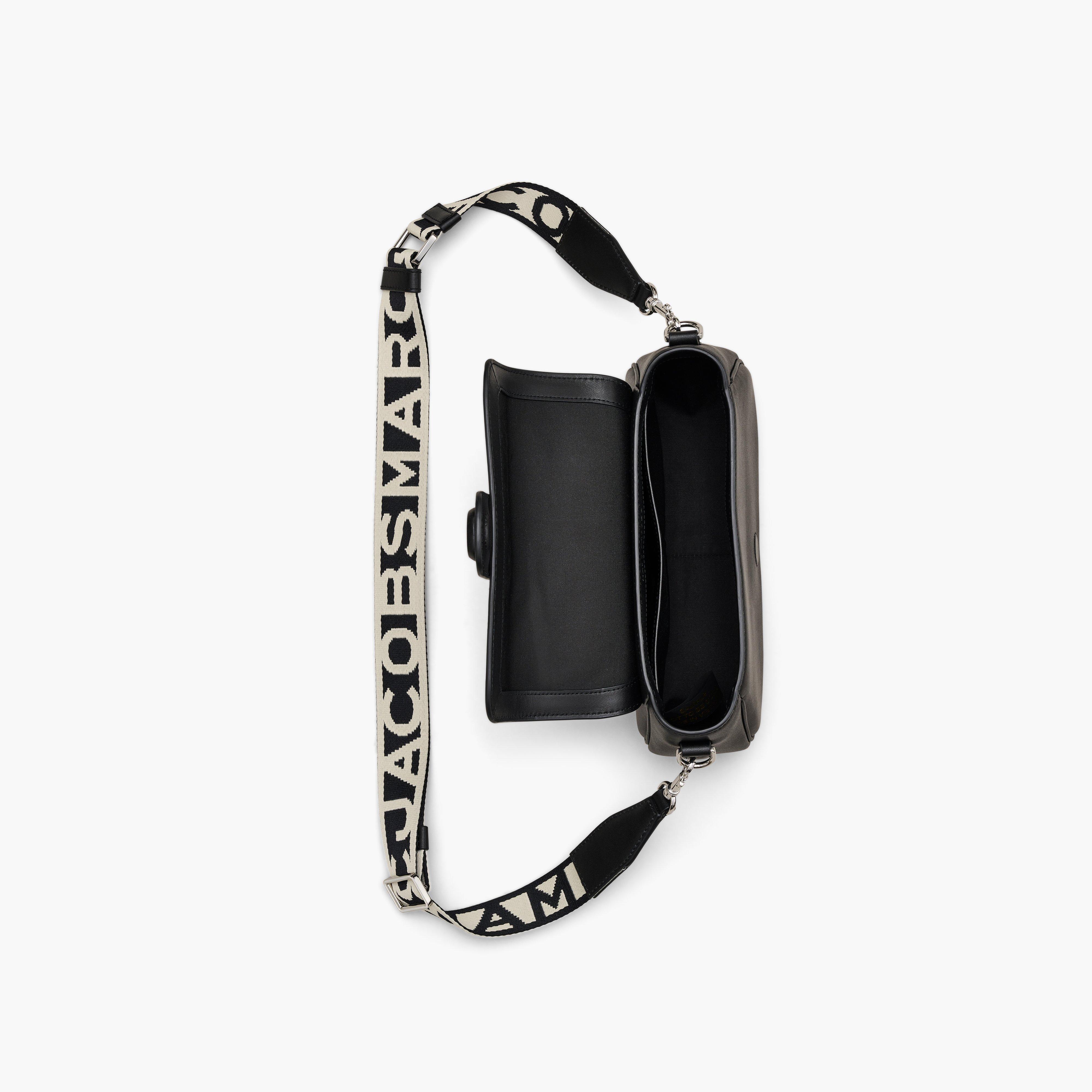 MARC JACOBS　マークジェイコブス　定番　ショルダーバッグ マークジェイコブス ショルダーバッグ ロゴ入り