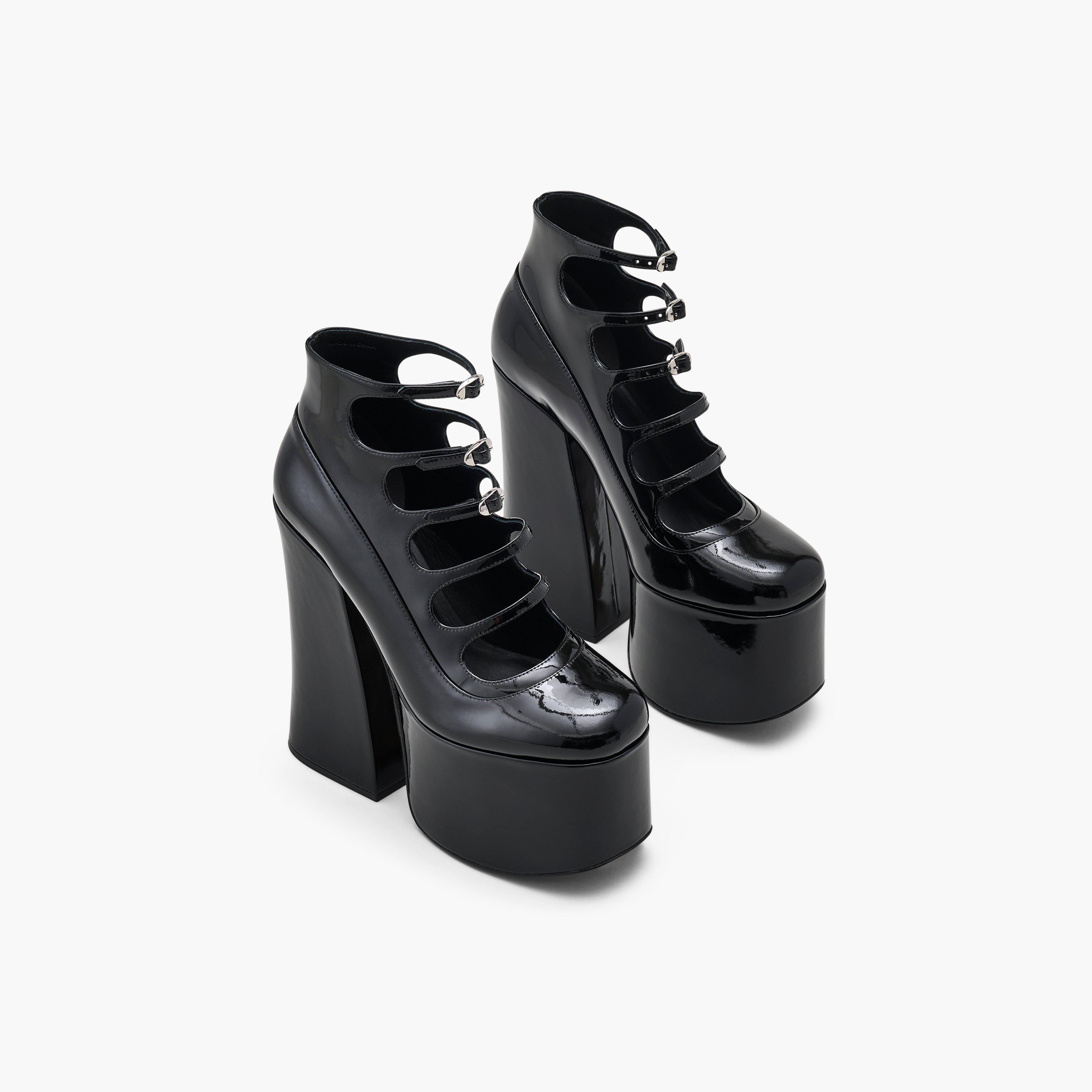 THE KIKI PATENT LEATHER ANKLE BOOT