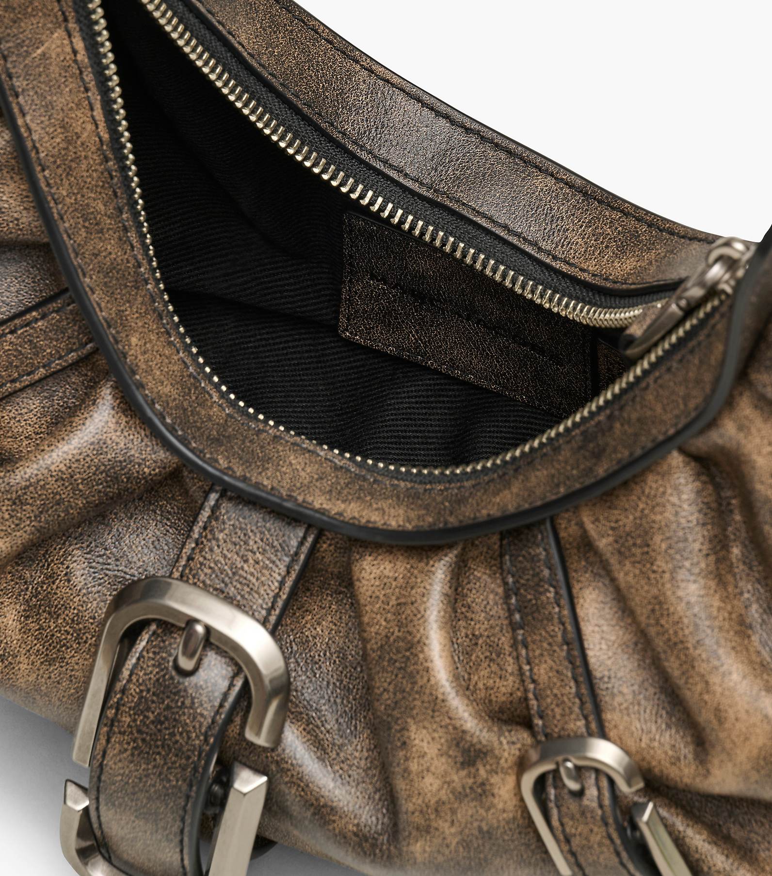 The Distressed Leather Buckle Bag(null)