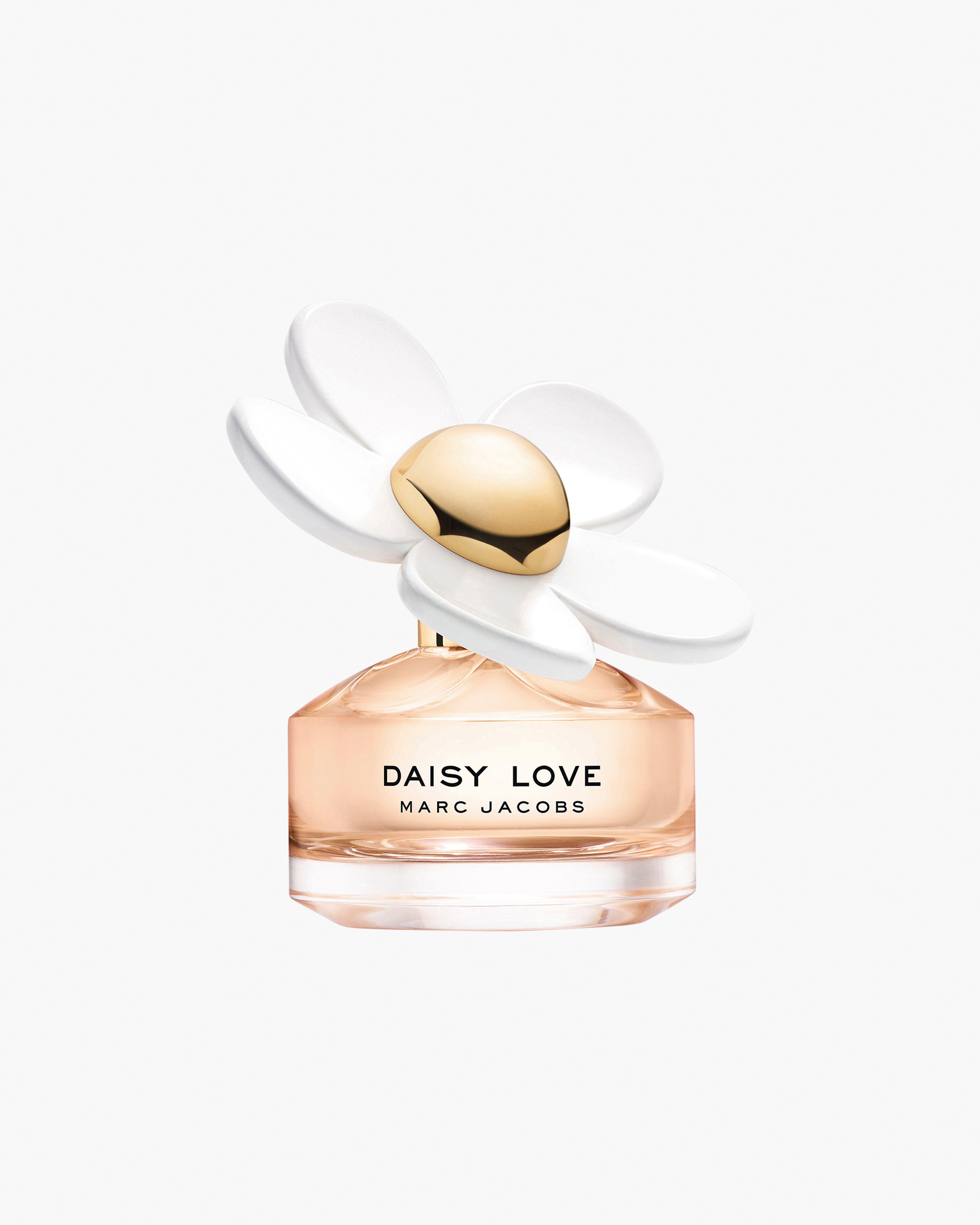 MARC JACOBS DAISY LOVE 香水 Amazon | マーク ジェイコブス Daisy Love Eau So Sweet Eau De