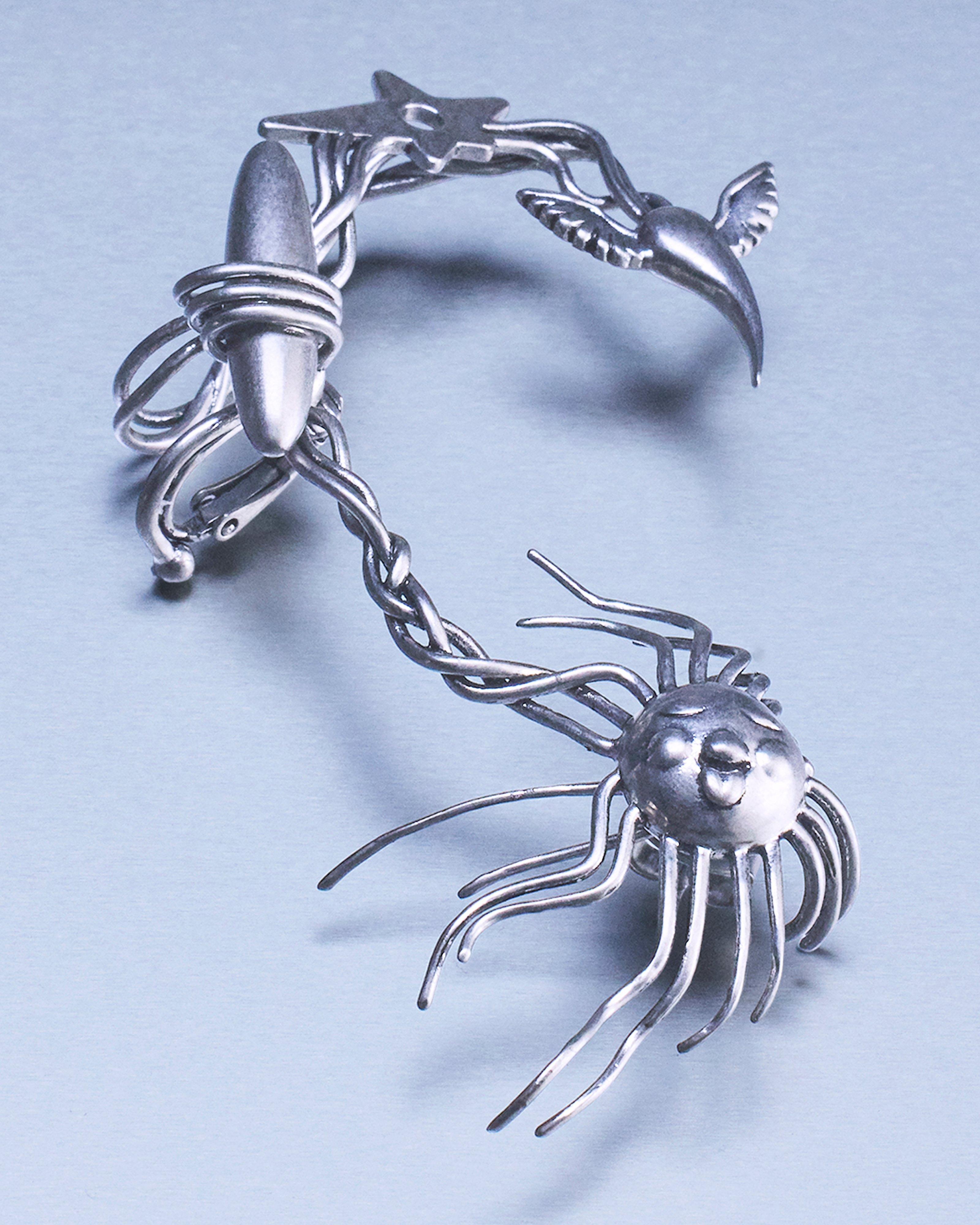 heaven by marc jacobs キーガンダッカーピアス キーガン ダッカー ピアス 2 | マーク ジェイコブス | 公式サイト