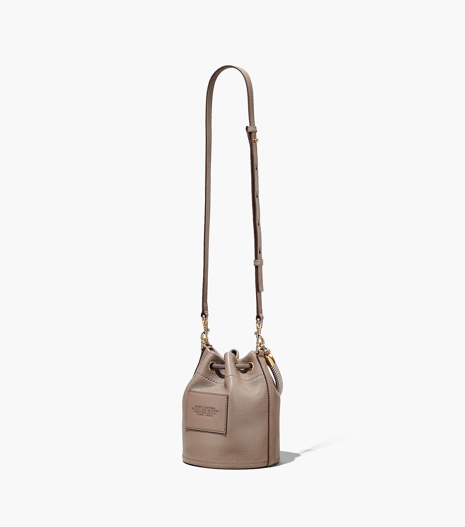 The Leather Bucket Bag(null)