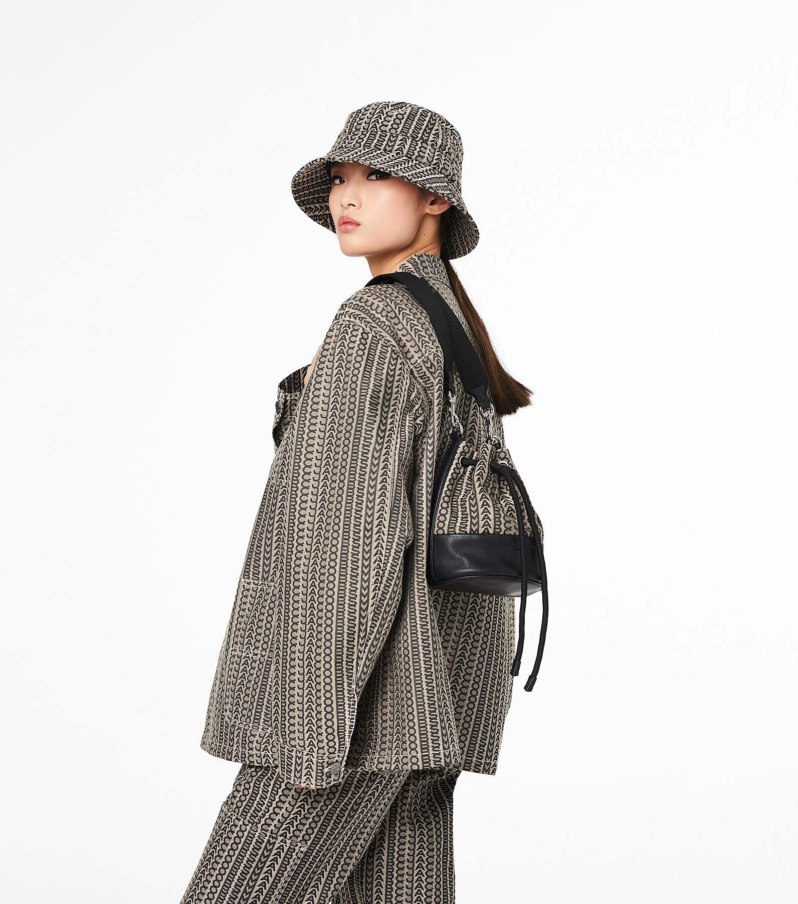 The Monogram Bucket Bag | Marc Jacobs | Official Site