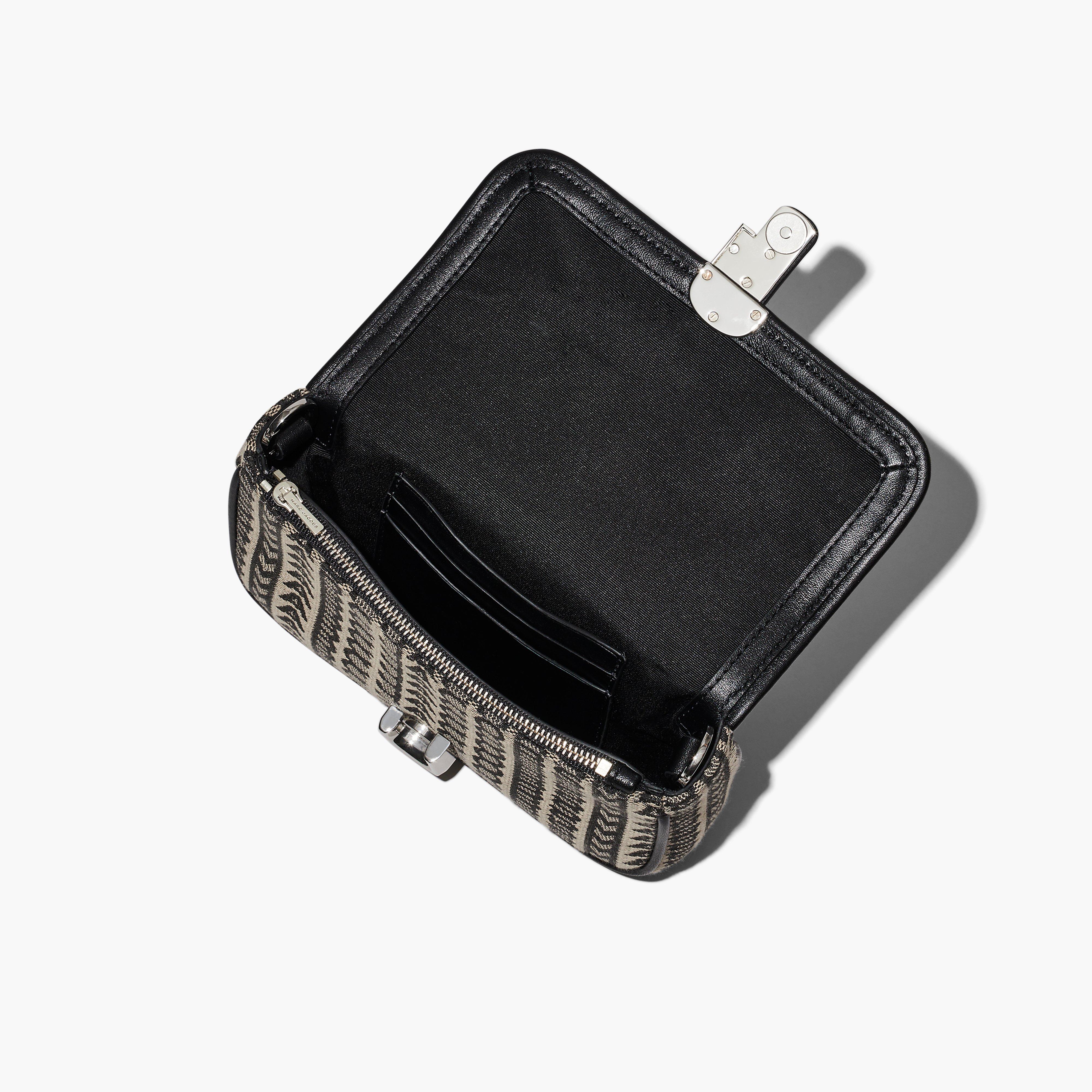The Monogram J Marc Mini Shoulder Bag | Marc Jacobs | Offizielle 