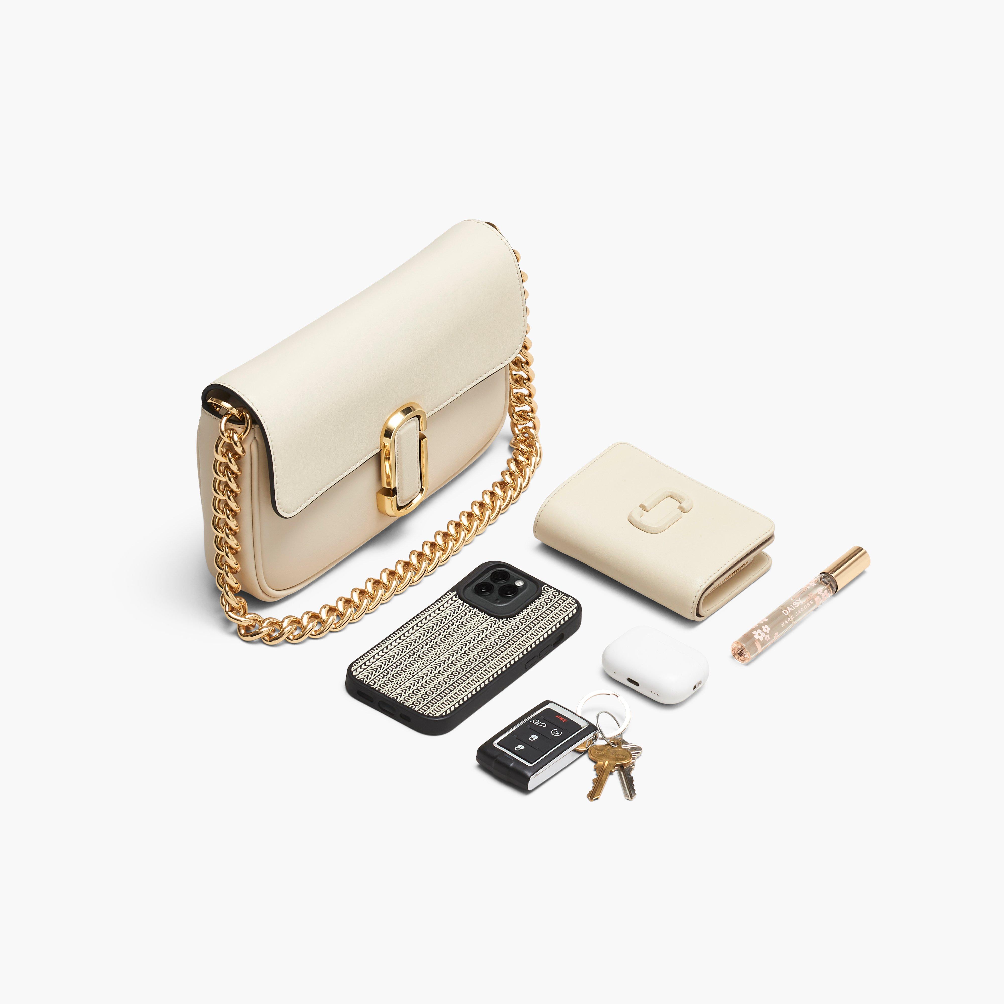 The J Marc Soft Shoulder Bag | Marc Jacobs | Offizielle Website