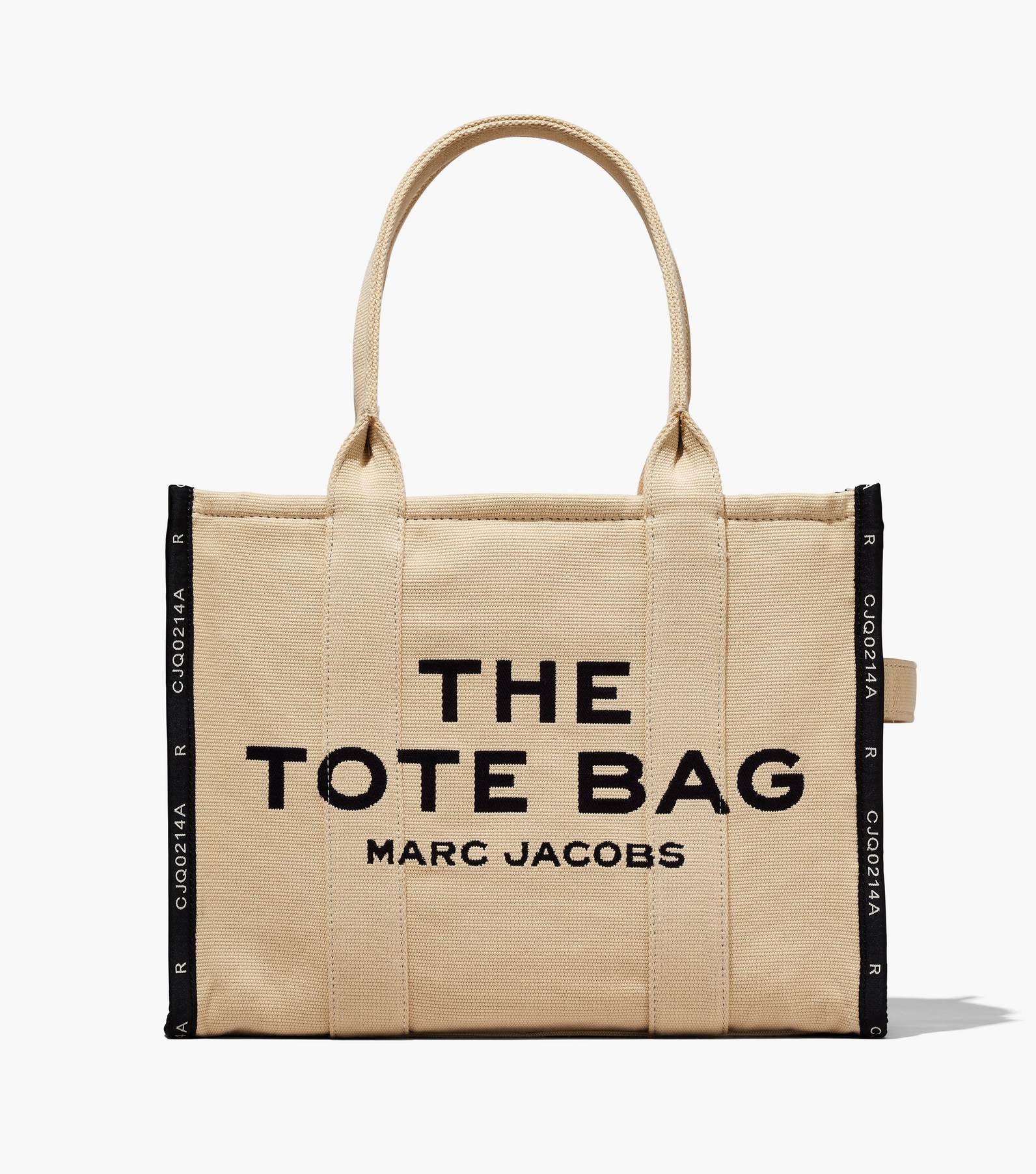 I tested July's often sold out travel tote and it lives up to the