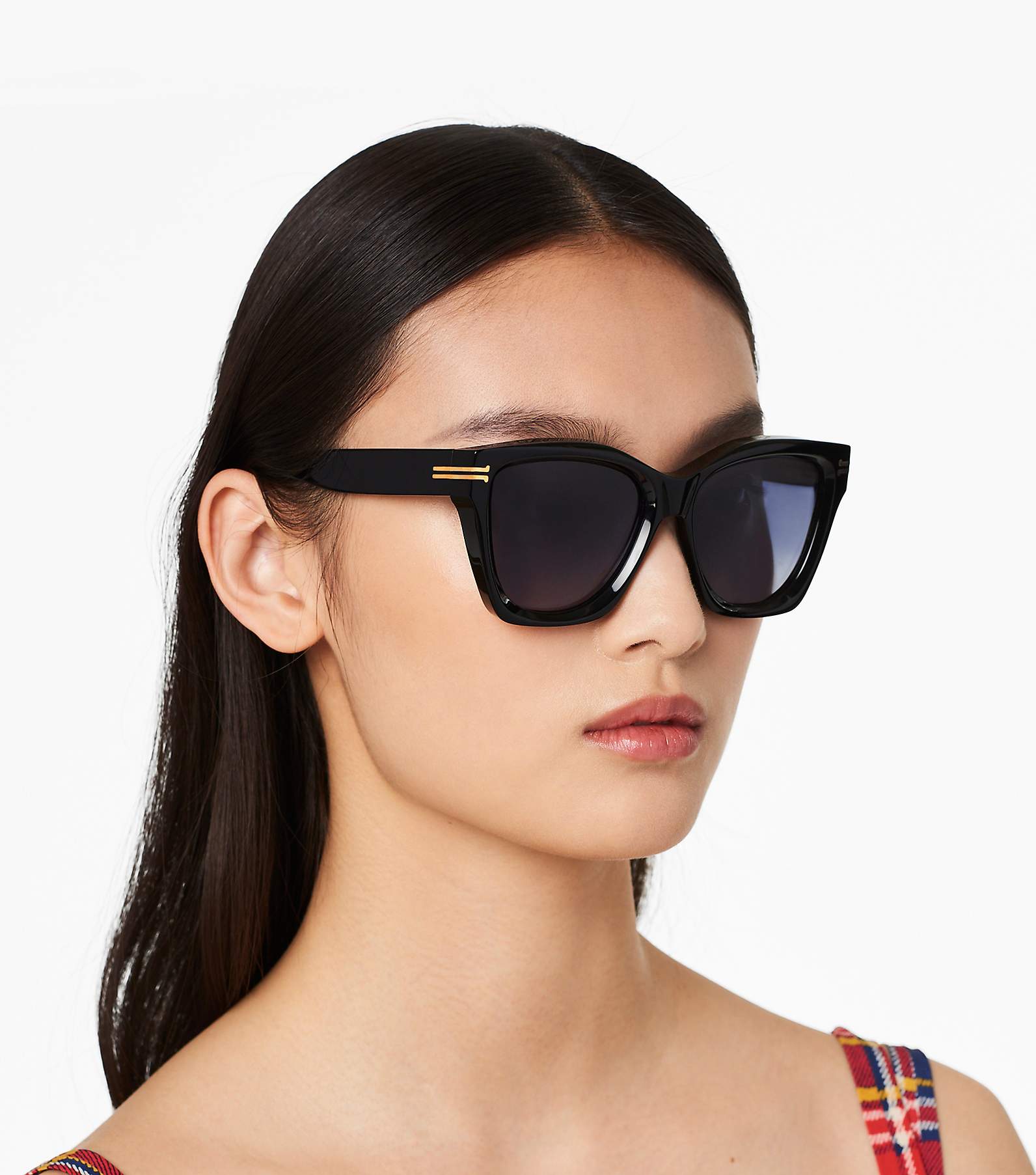 LV Edge Cat Eye Sunglasses, Black, One Size