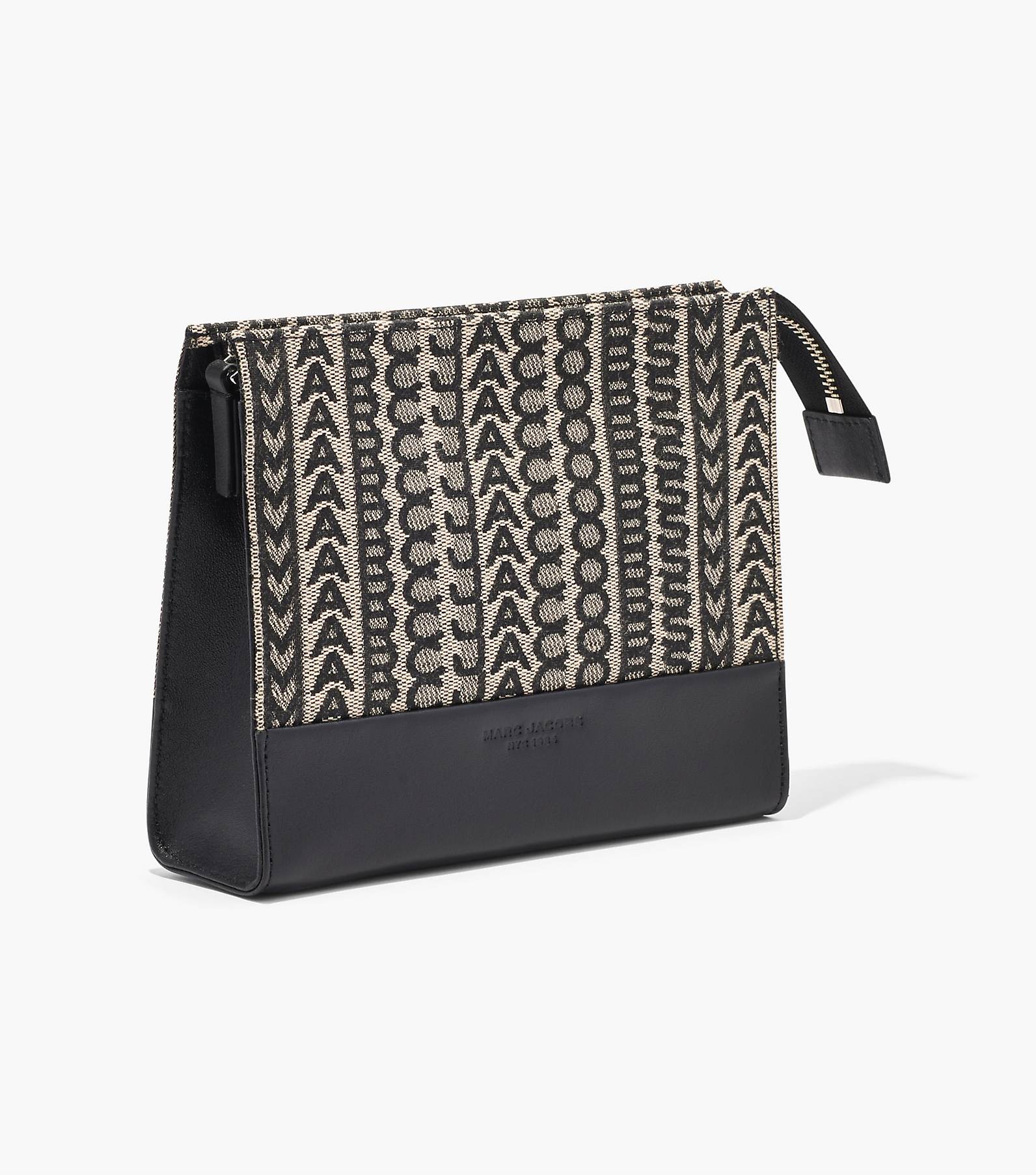 The Monogram Travel Pouch(null)
