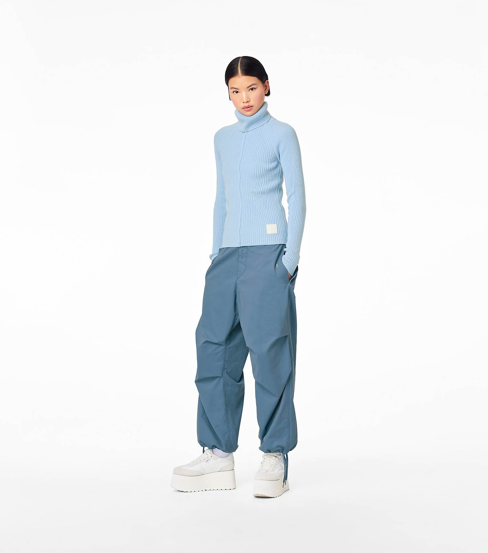 The Baggy Drawstring Pant(null)