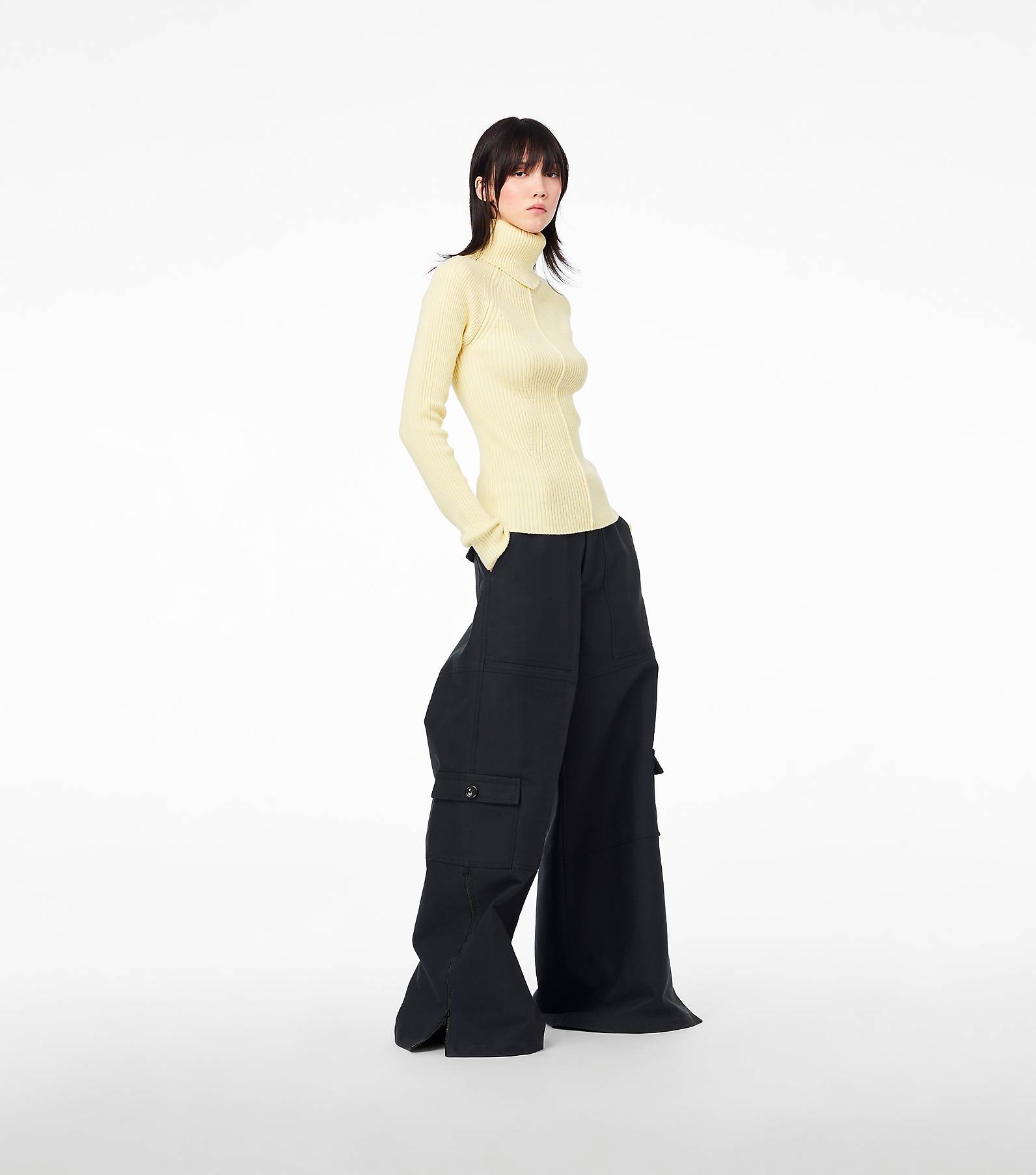 The Wide Leg Cargo Pant(null)