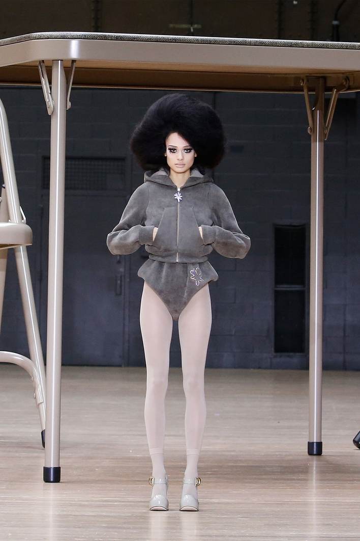 Look 19