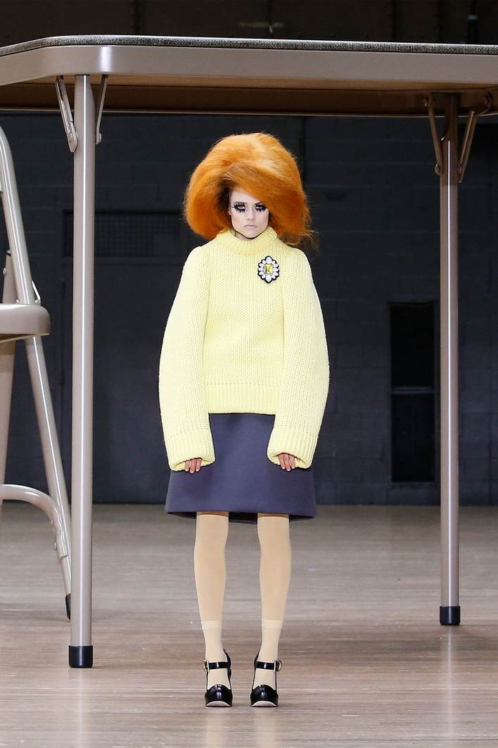 Look 25