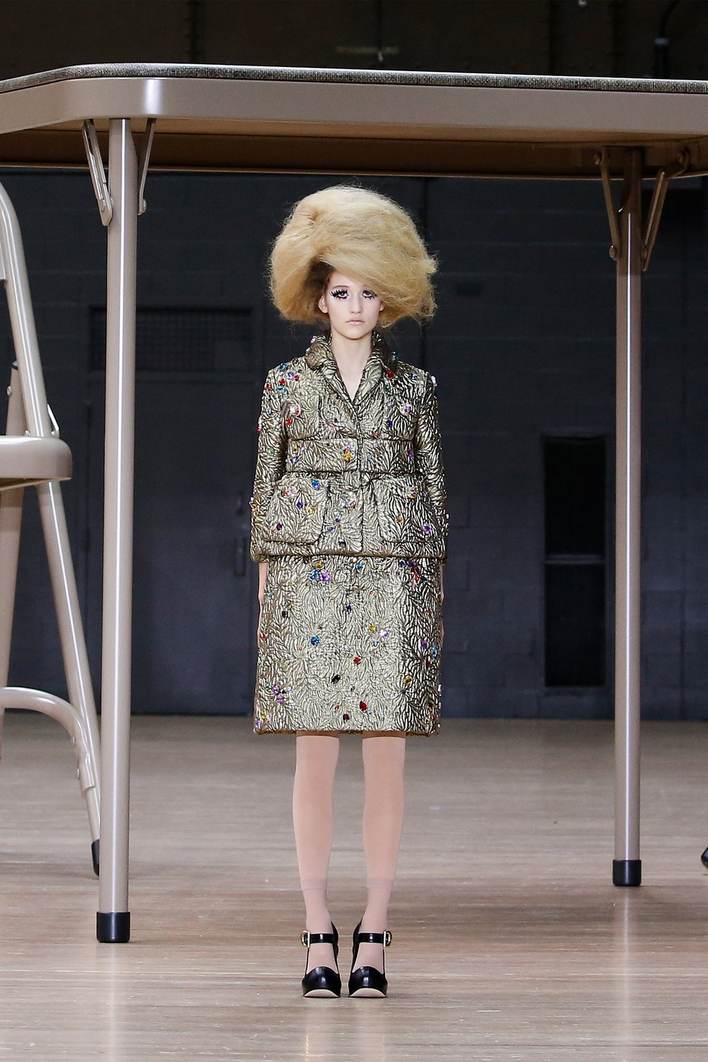Look 28