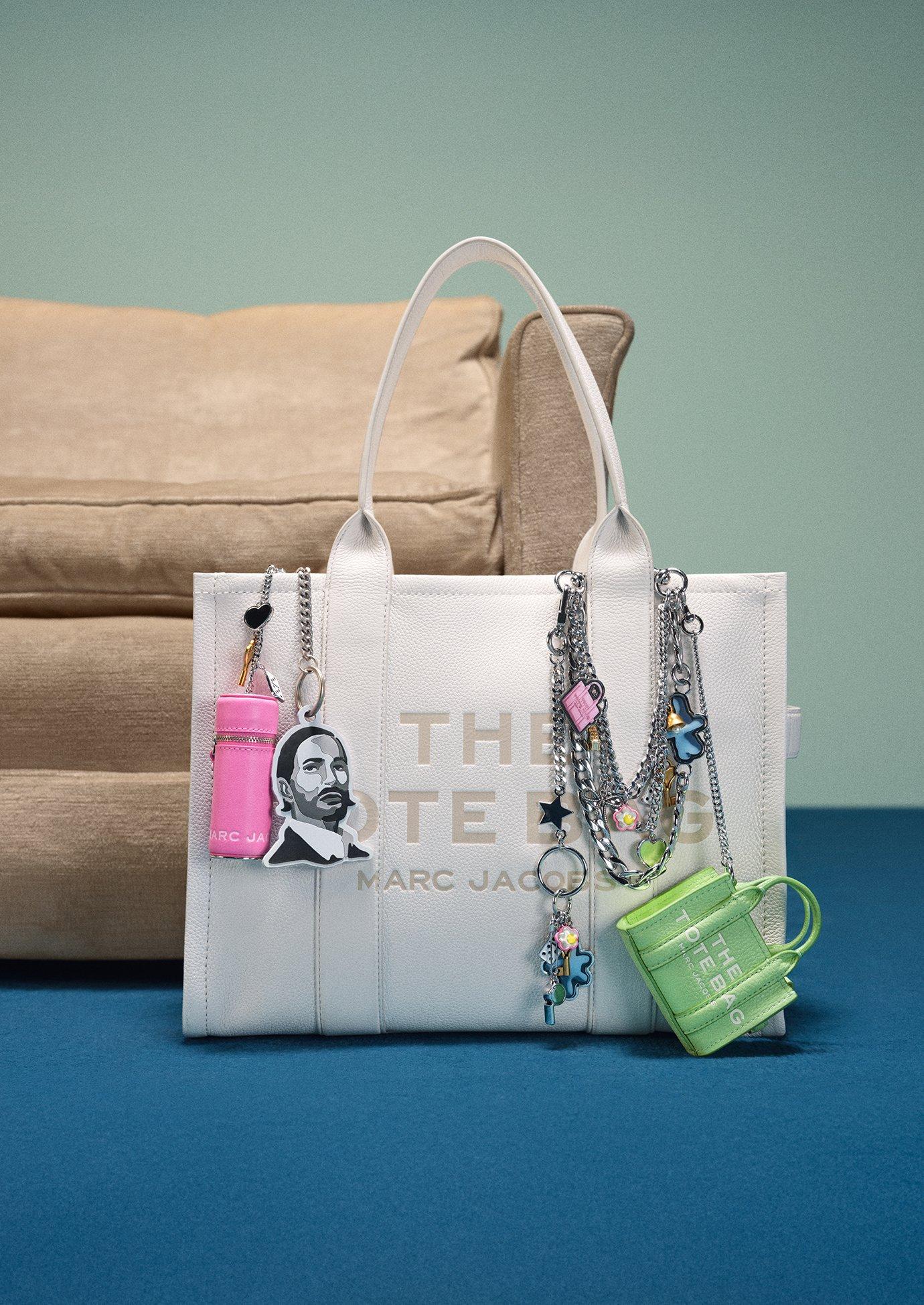 【♡ETERNITY♡】マークジェイコブズ　ミニバックチャーム MARC JACOBS マークジェイコブス バッグチャーム THE LEATHER