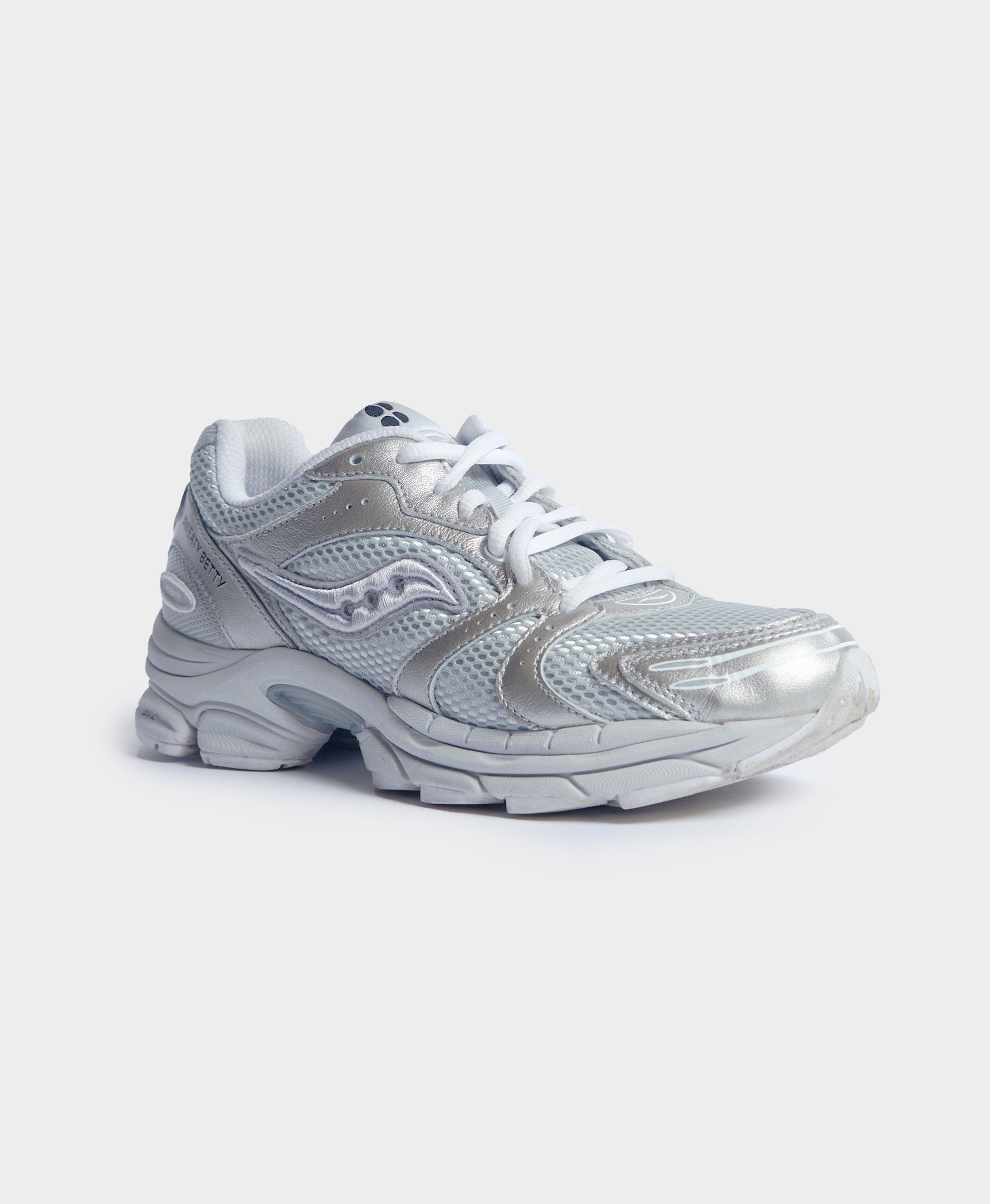 Saucony triumph 4 womens silver on sale