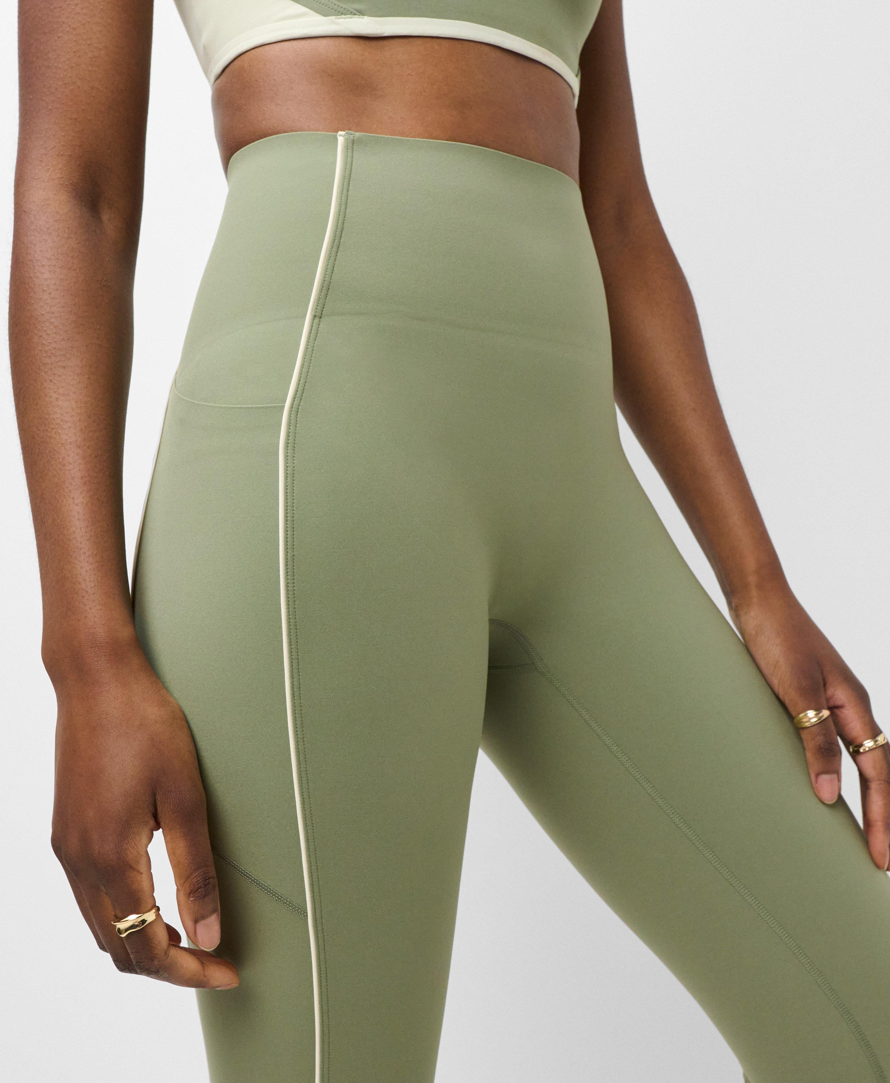 【ぱっくん＠土日受取不可】PELTHY RESET LEGGINGS Power UltraSculpt Piping Leggings - Bracken Green | Women's