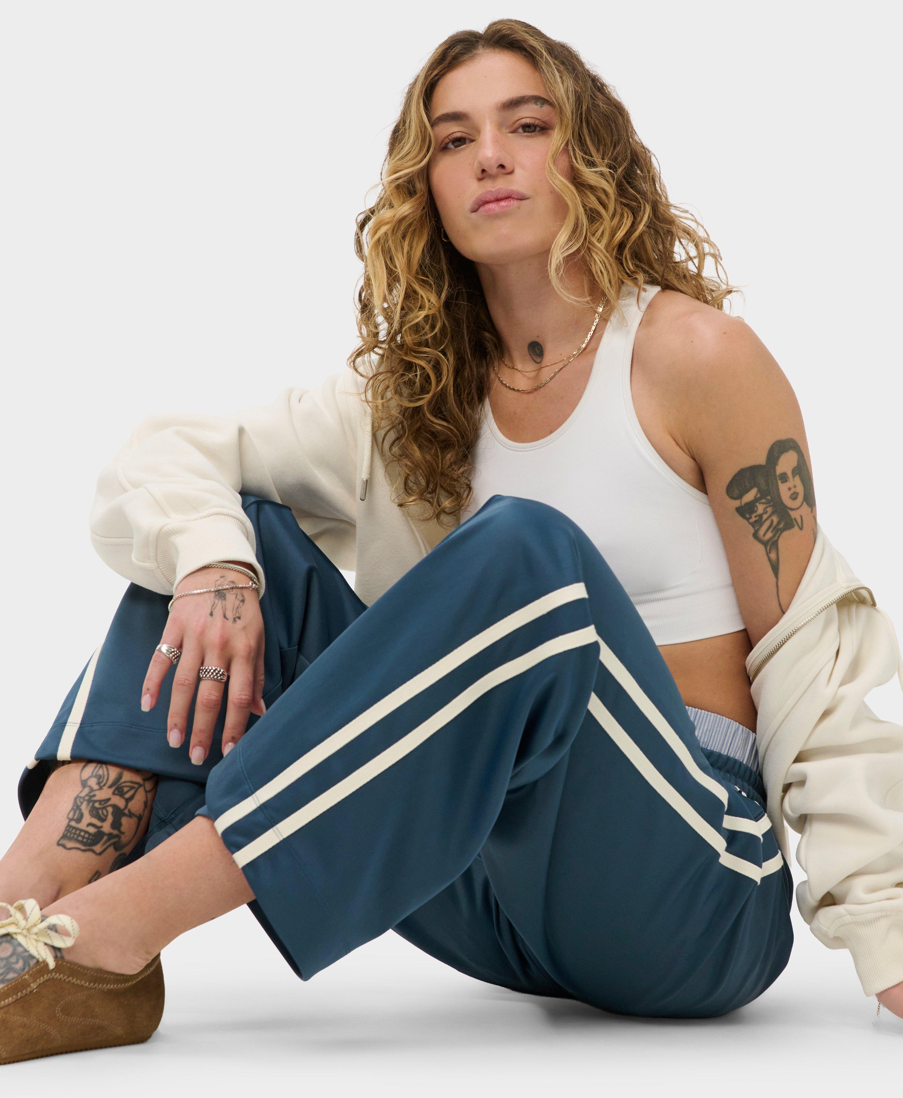 Revival Pintuck Side Stripe Wide Leg Pants - Indigo Blue | Women's