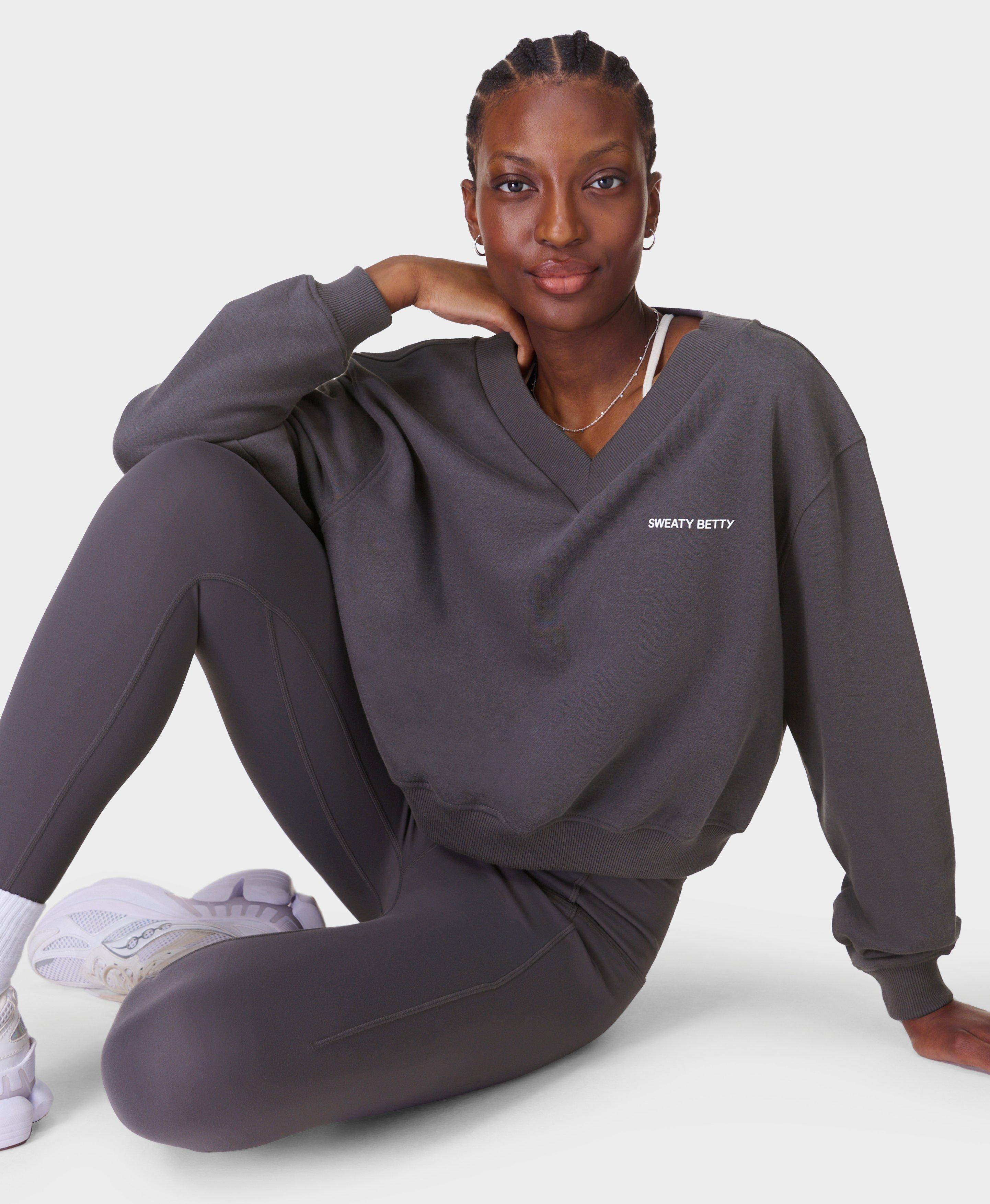 (取寄) スウェッティ ベティ レディース リバイブ クロップ V-ネック Sweaty Betty women Revive Crop V-neck Lily White Women's Sweaty Betty Revive Crop V-neck | 6pm
