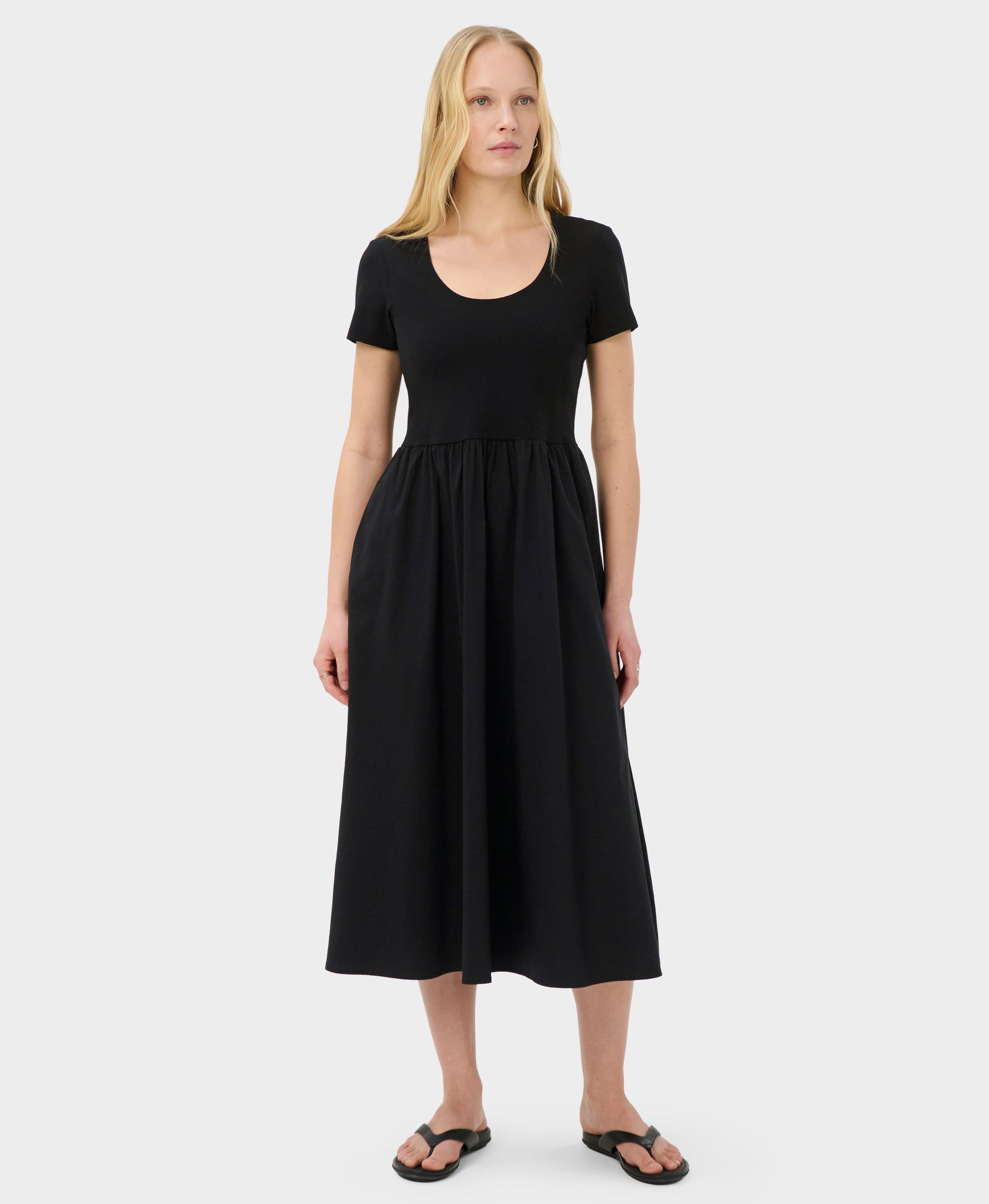 black ribbed dress short sleeve Women's Black Ribbed Short Sleeve Crew Neck Midi Dress