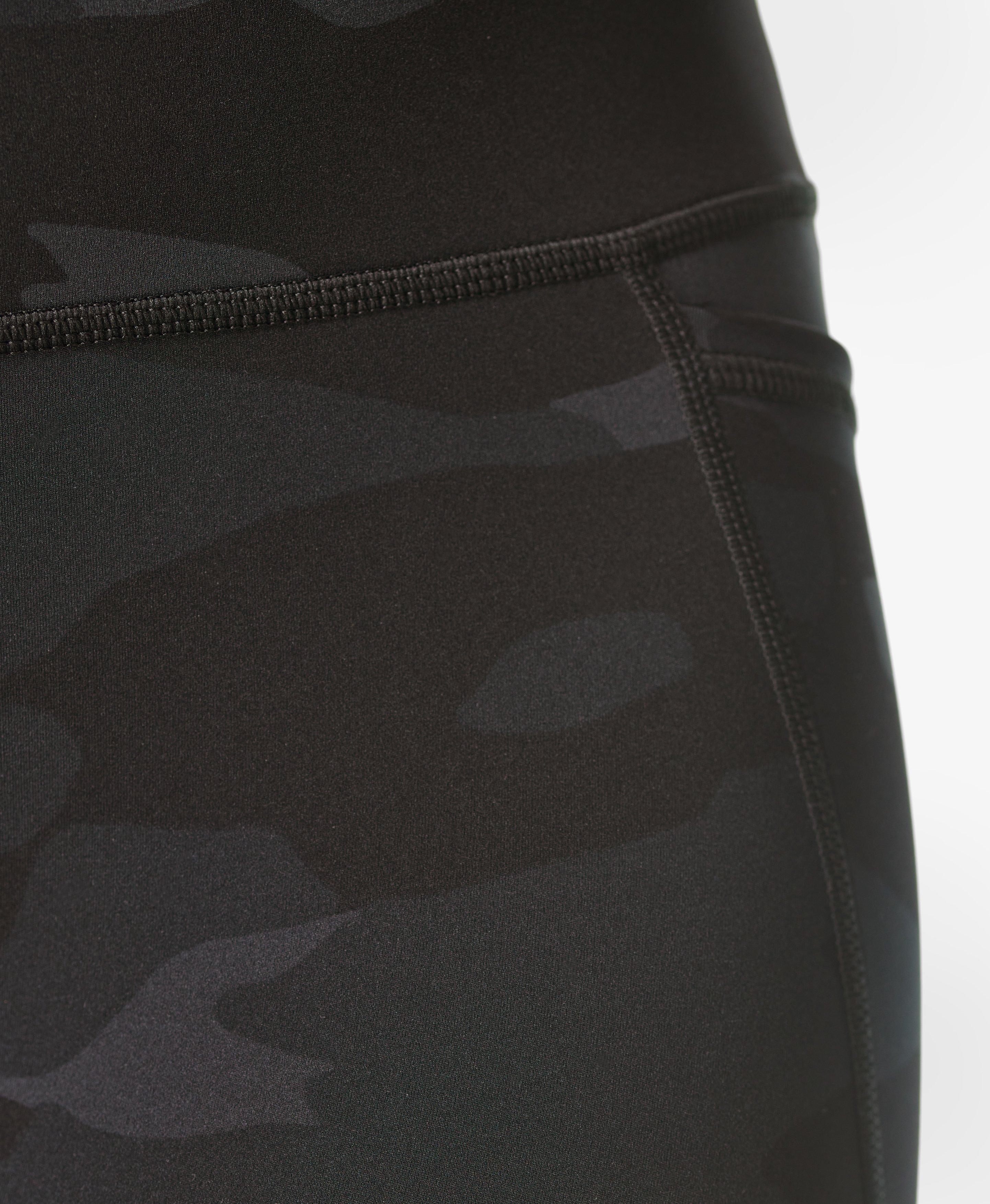 Power Cropped Workout Leggings - Ultra Black Camo Print