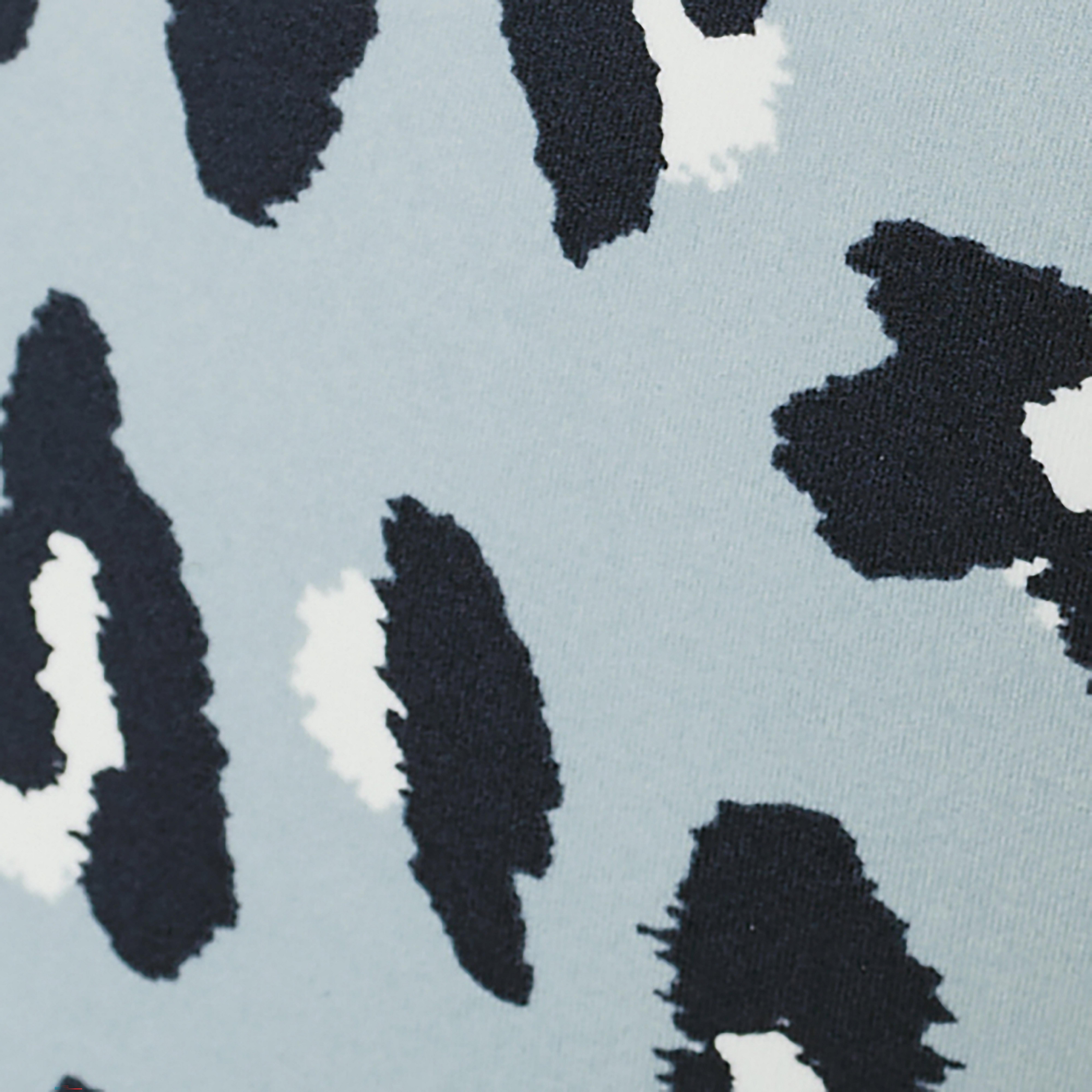 Swatch color Blue Cheetah Print