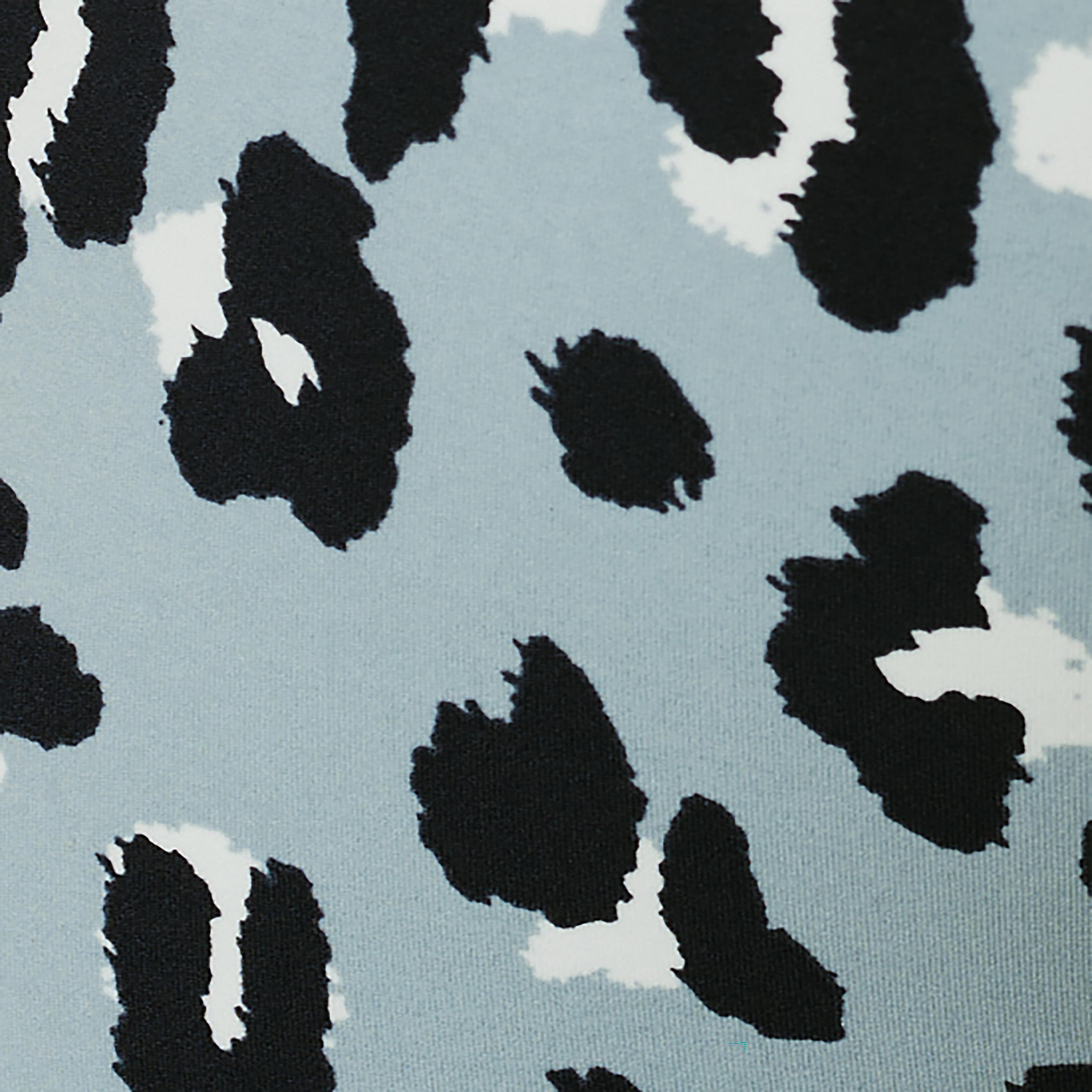 Swatch color Blue Cheetah Print