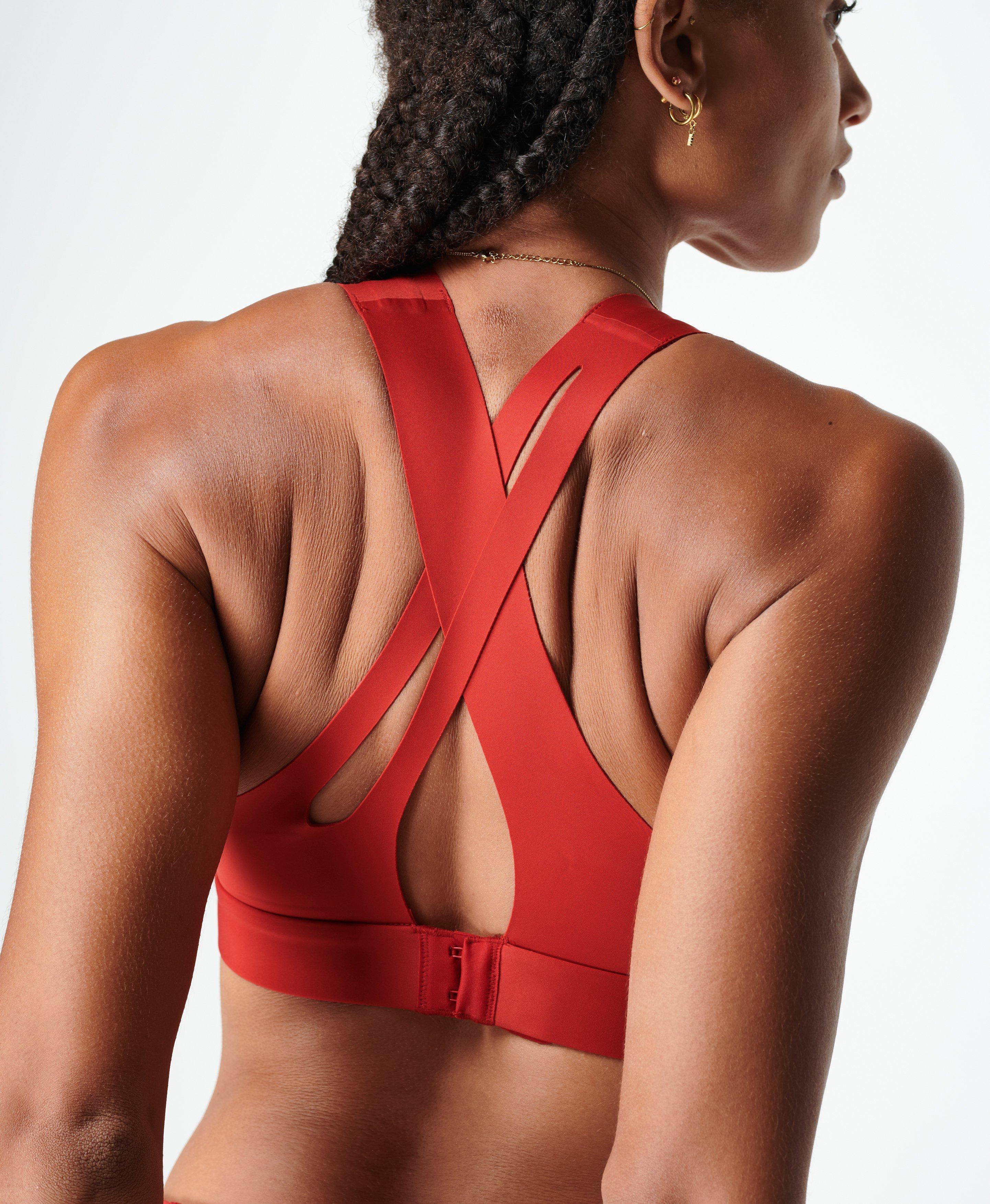 red lululemon sports bra