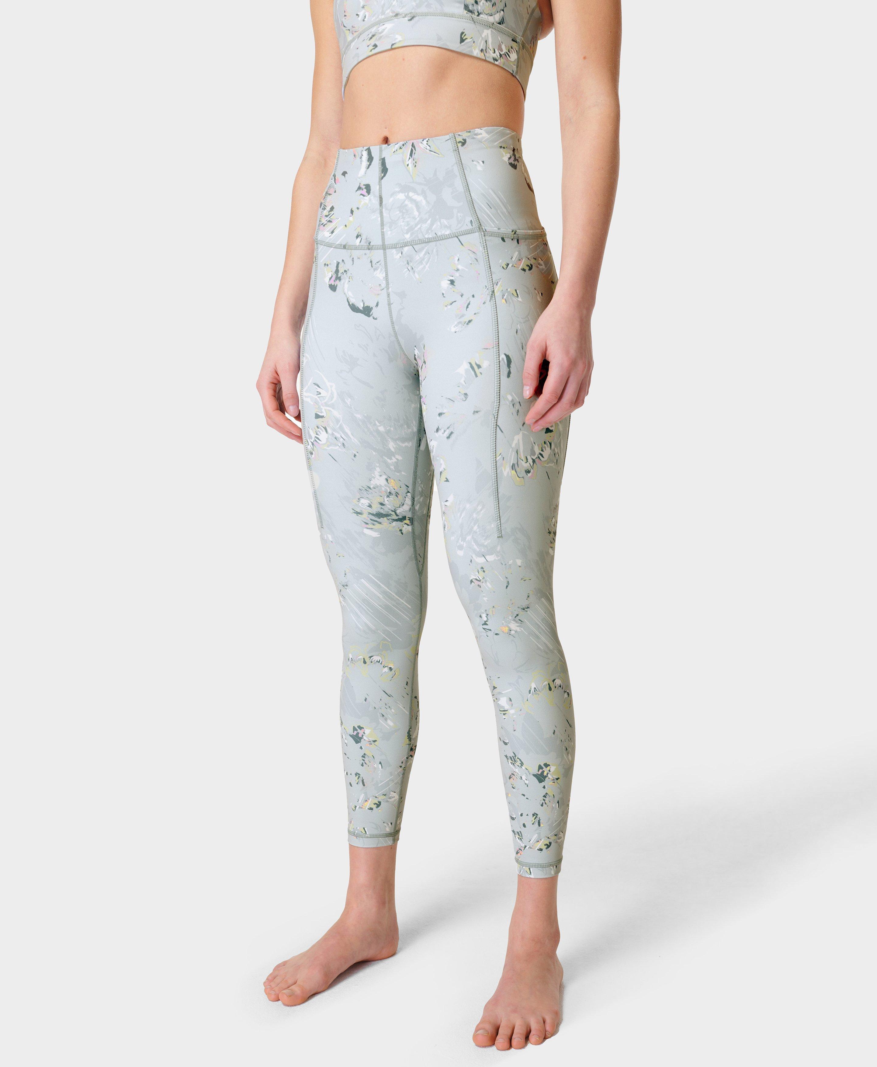 Super Soft 7/8 Yoga Leggings - Blue Falling Floral Print