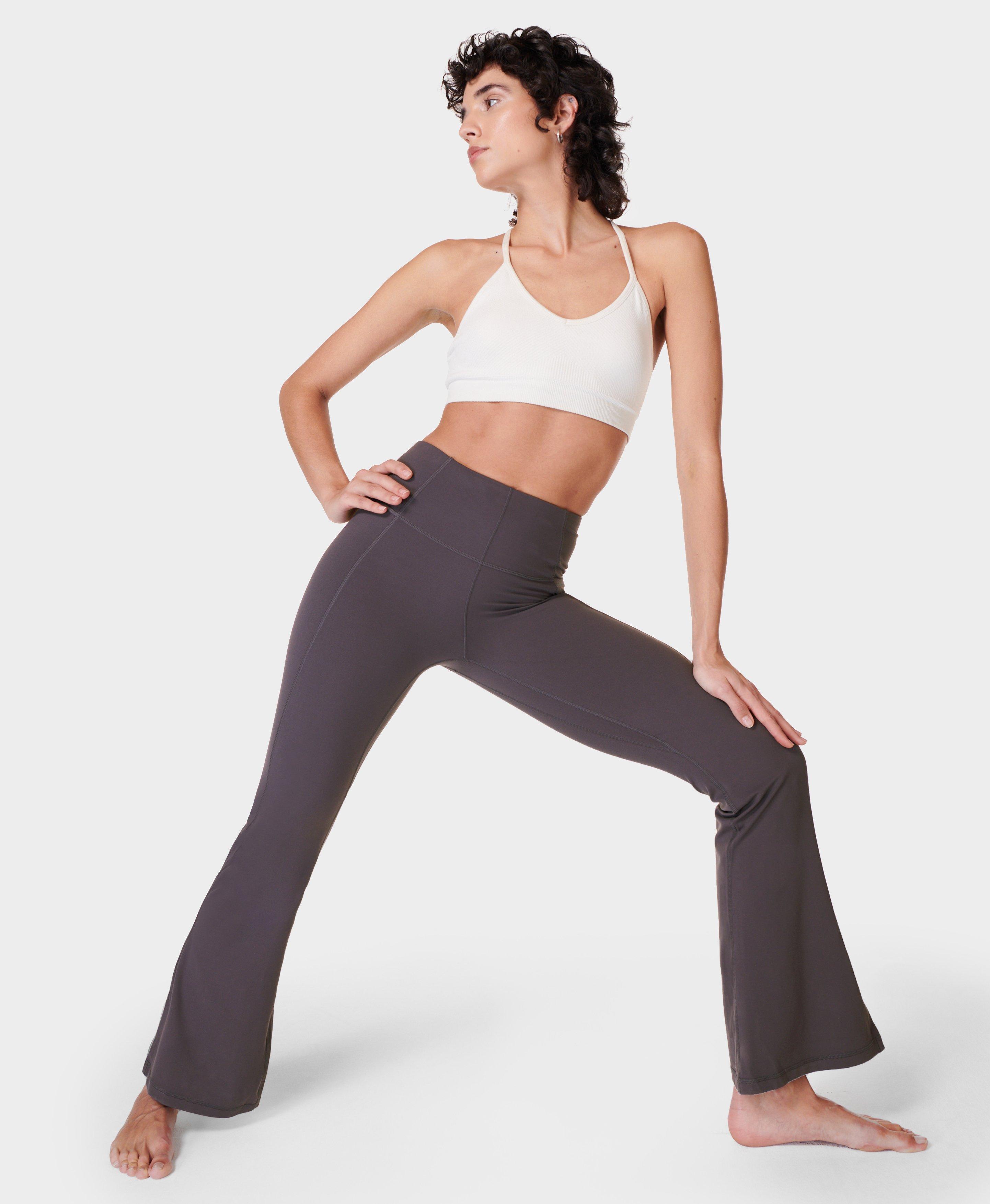 Loose Fit Yoga Pants Petite Women's Fashion Fitness Sports Casual Pants Yoga  Loose Athletic Pants, Black, Medium : : Clothing, Shoes &  Accessories