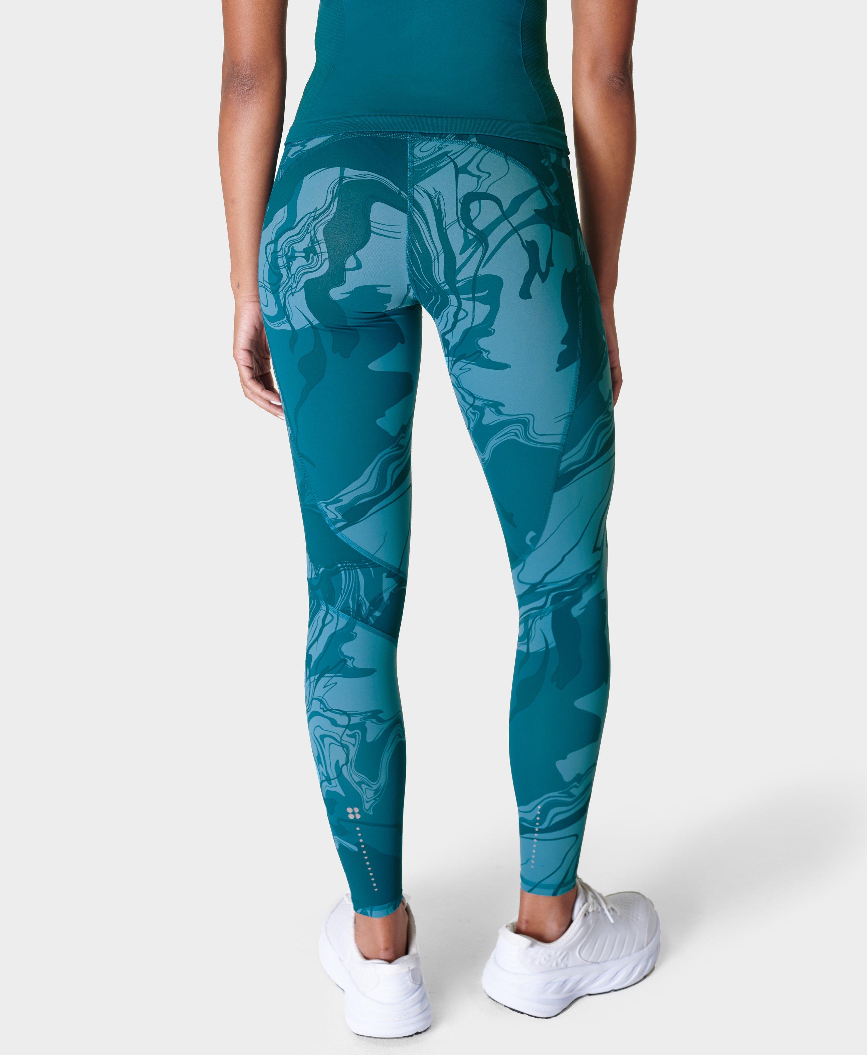 Women's Tek Gear Printed High Waisted Capri Leggings White & Blue Swirls  Print