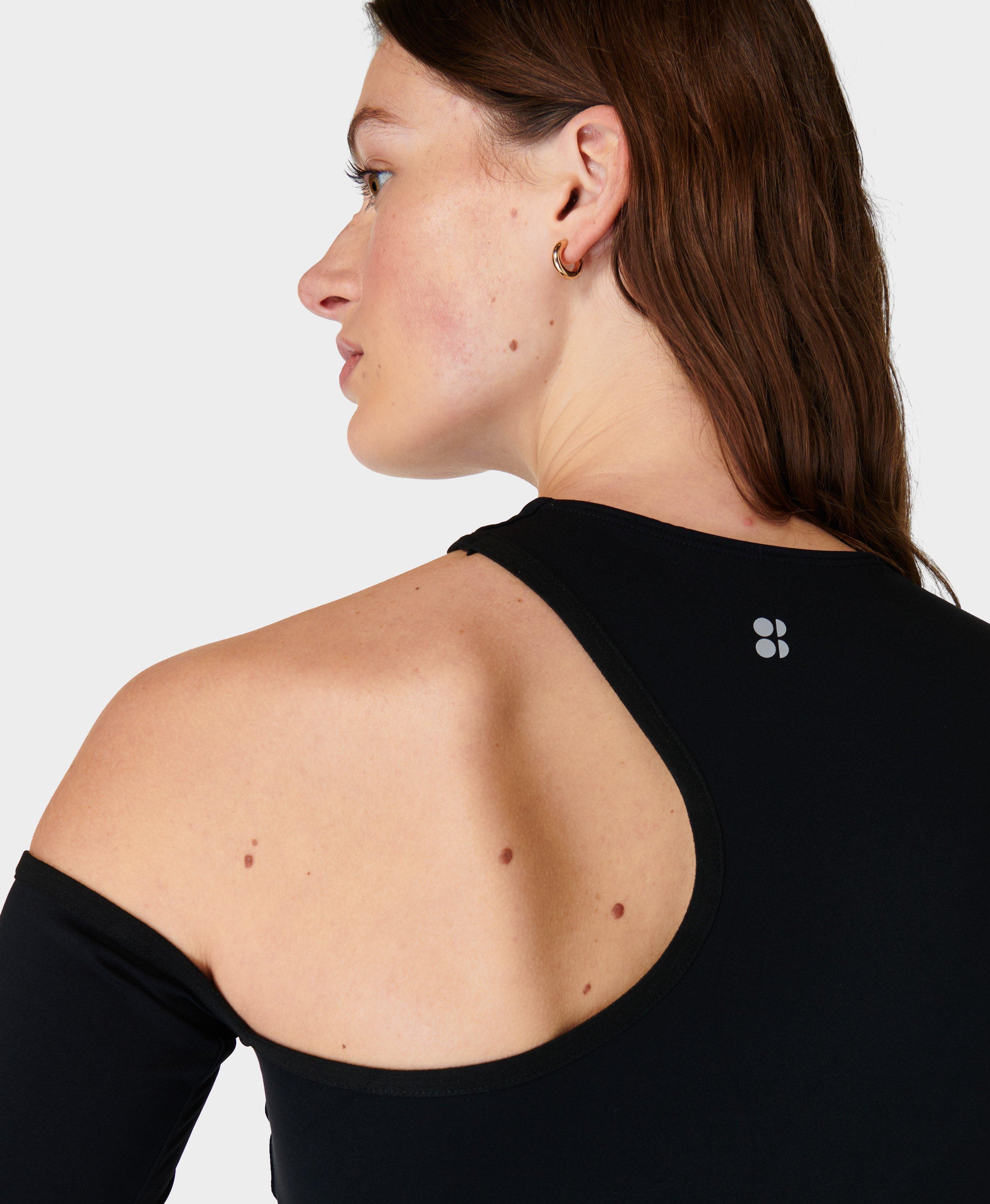 Asymmetric Cutout Bra Top - Black, Women's Base Layers & Long Sleeve Tops