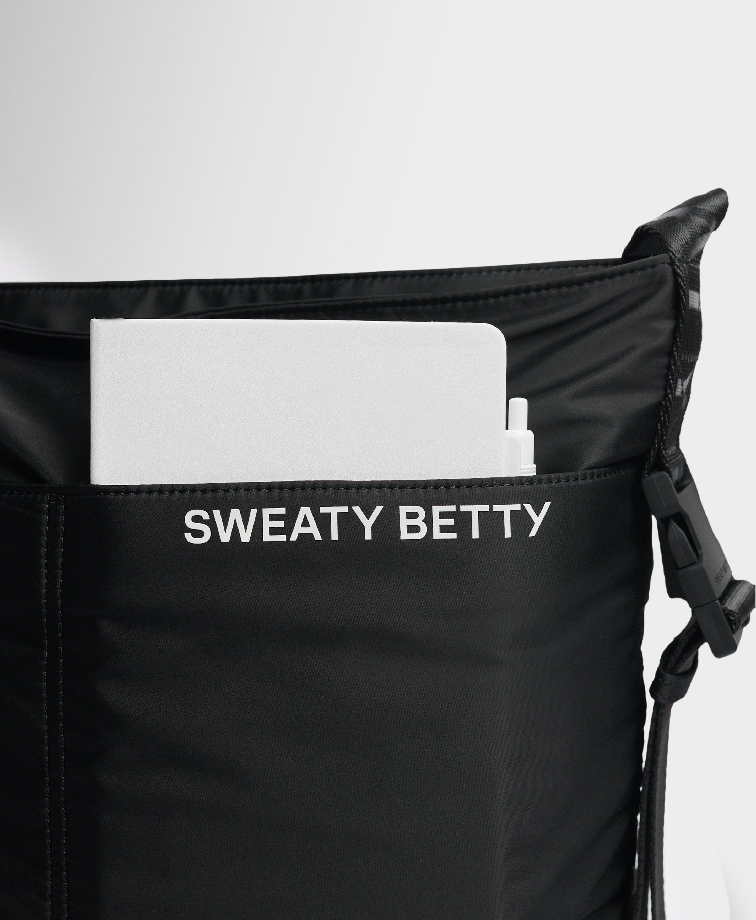 SWEATY BETTY All Day Tote Gym Workout Everyday Black Shoulder top Overnight Bag NWT