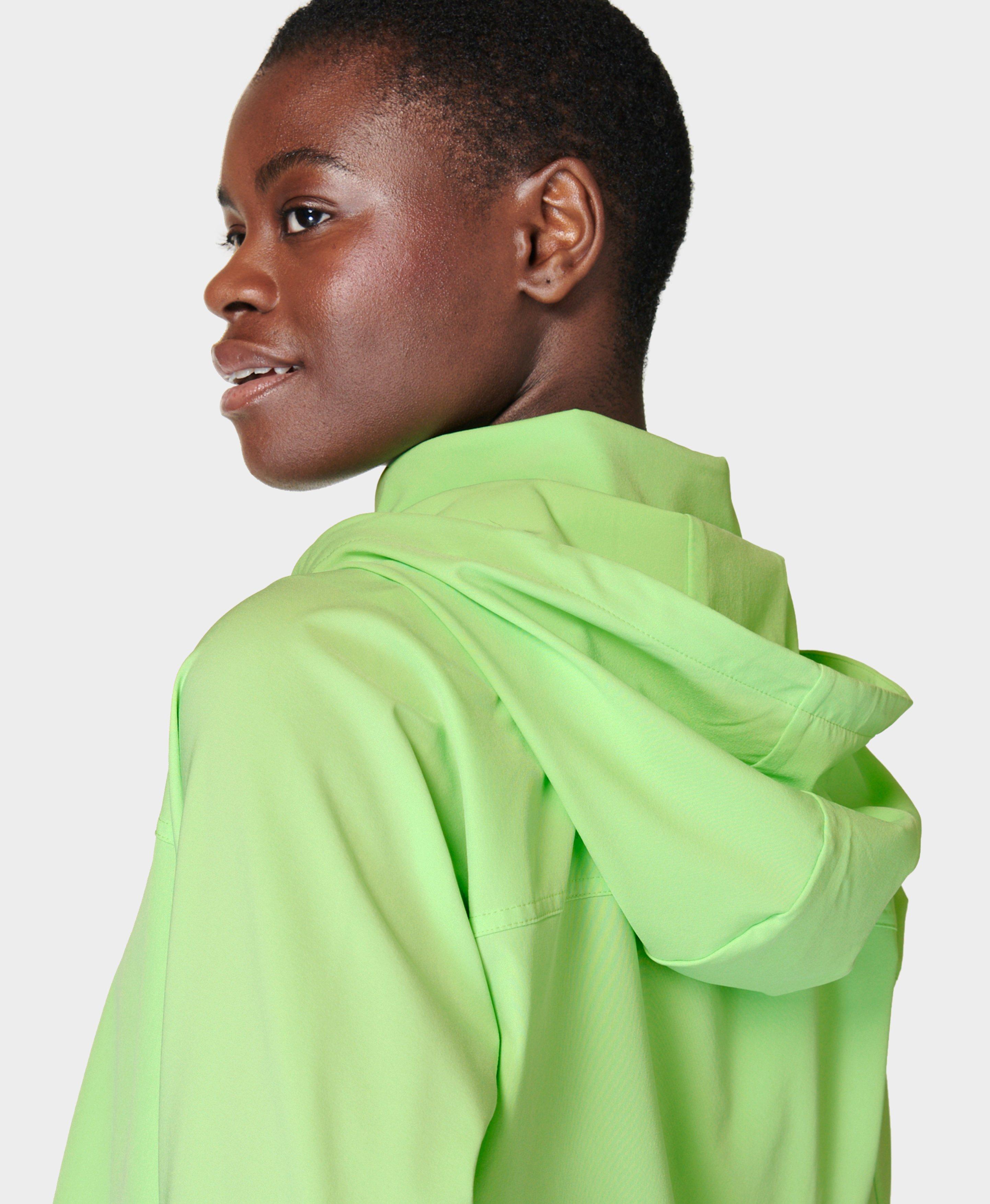 Sweaty Betty THERMA BOOST KINETIC RUN JACKET - Training jacket - electro  green/green 