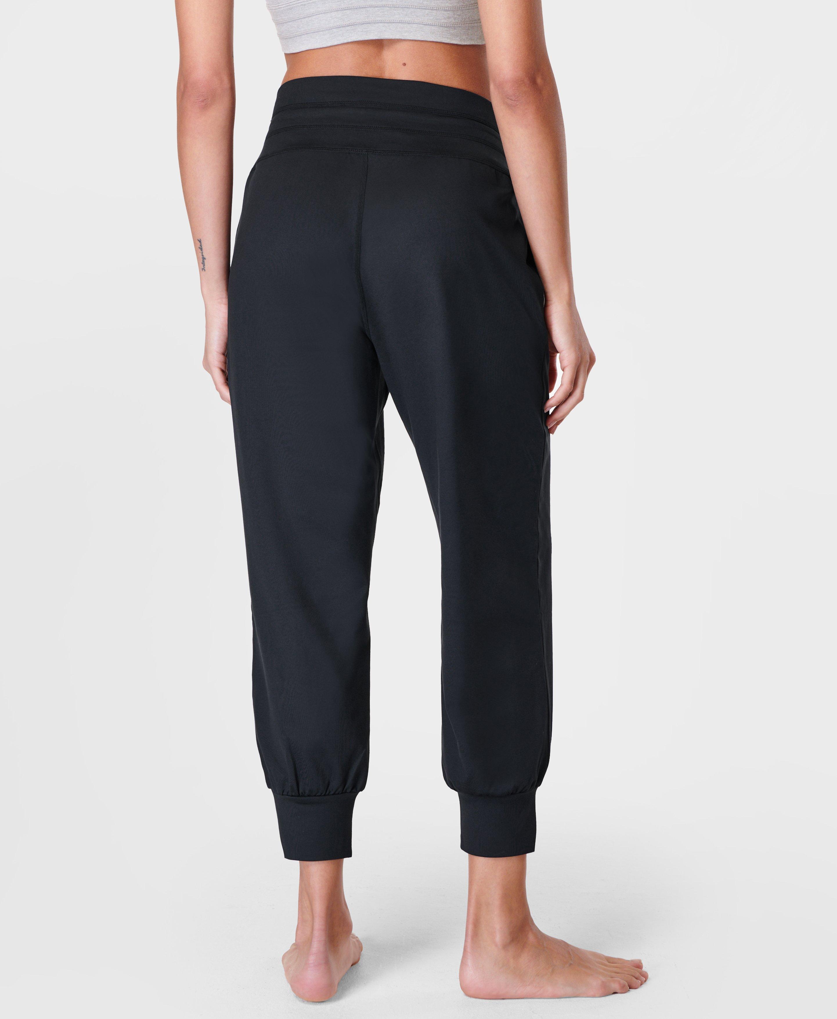 dupe alert! These Sweaty Betty joggers look like a decent