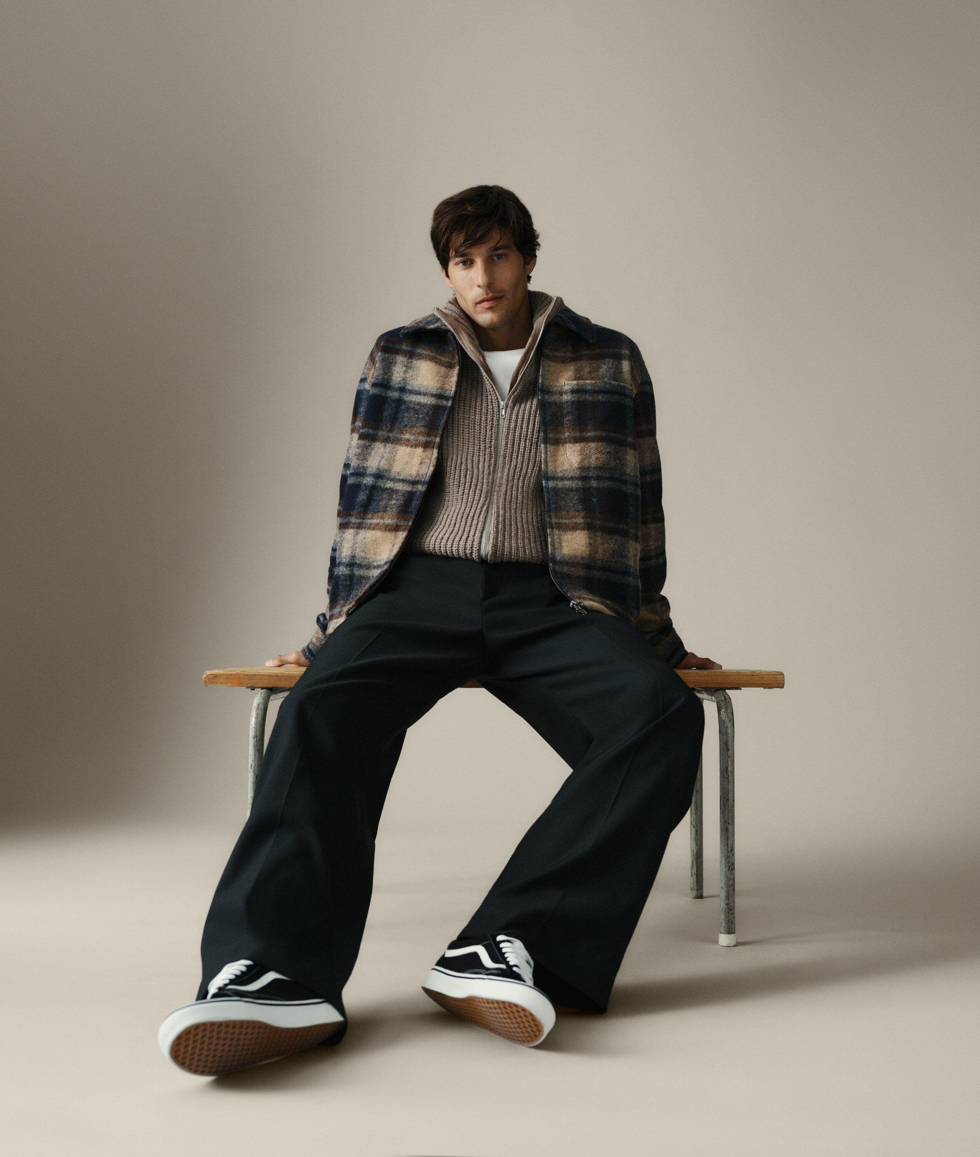 modell med kläder från norvie