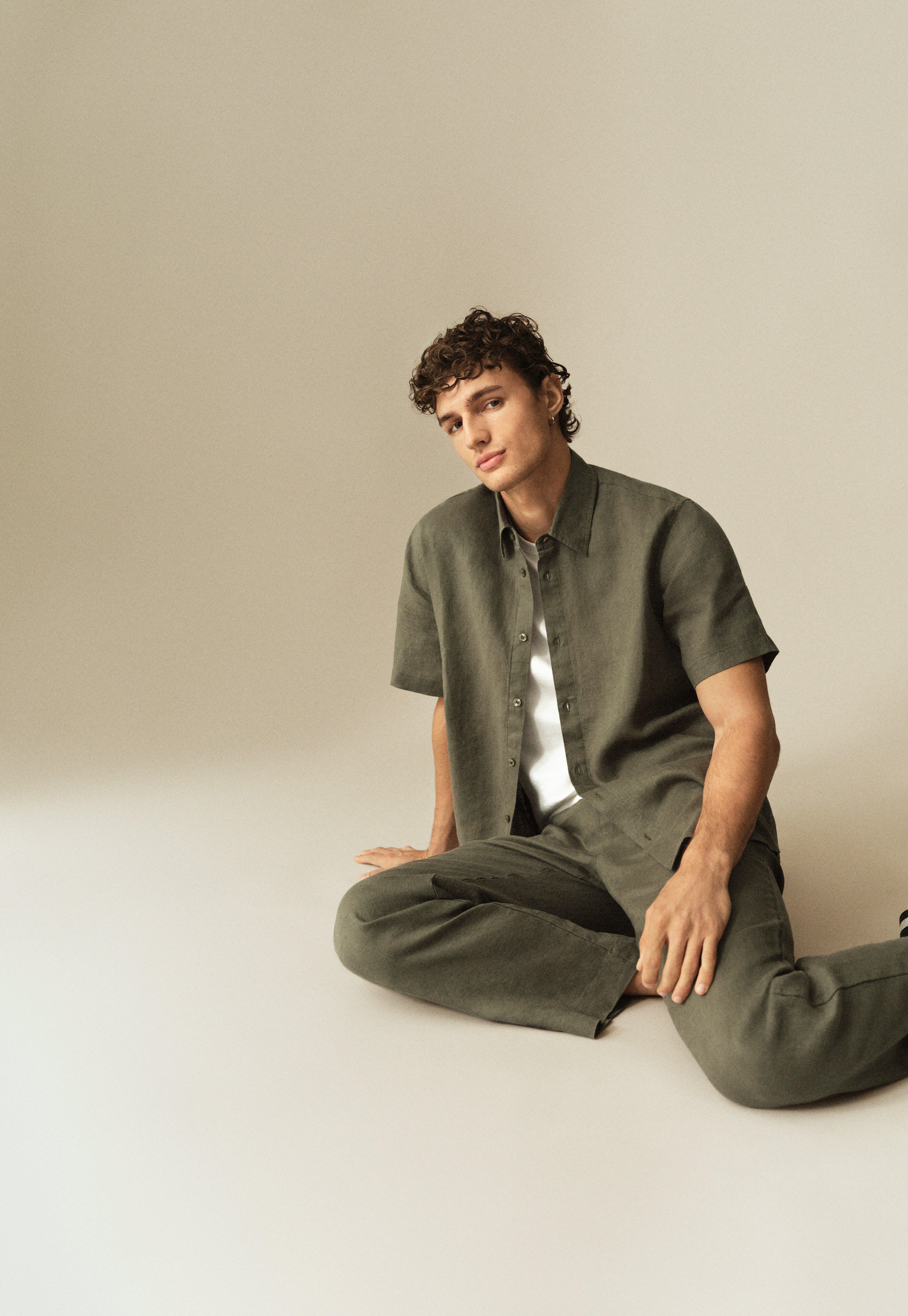 Linneskjortor för herr.