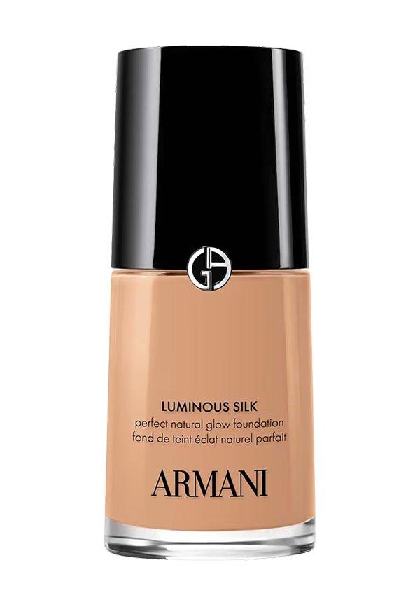 Armani Luminous Silk Foundation