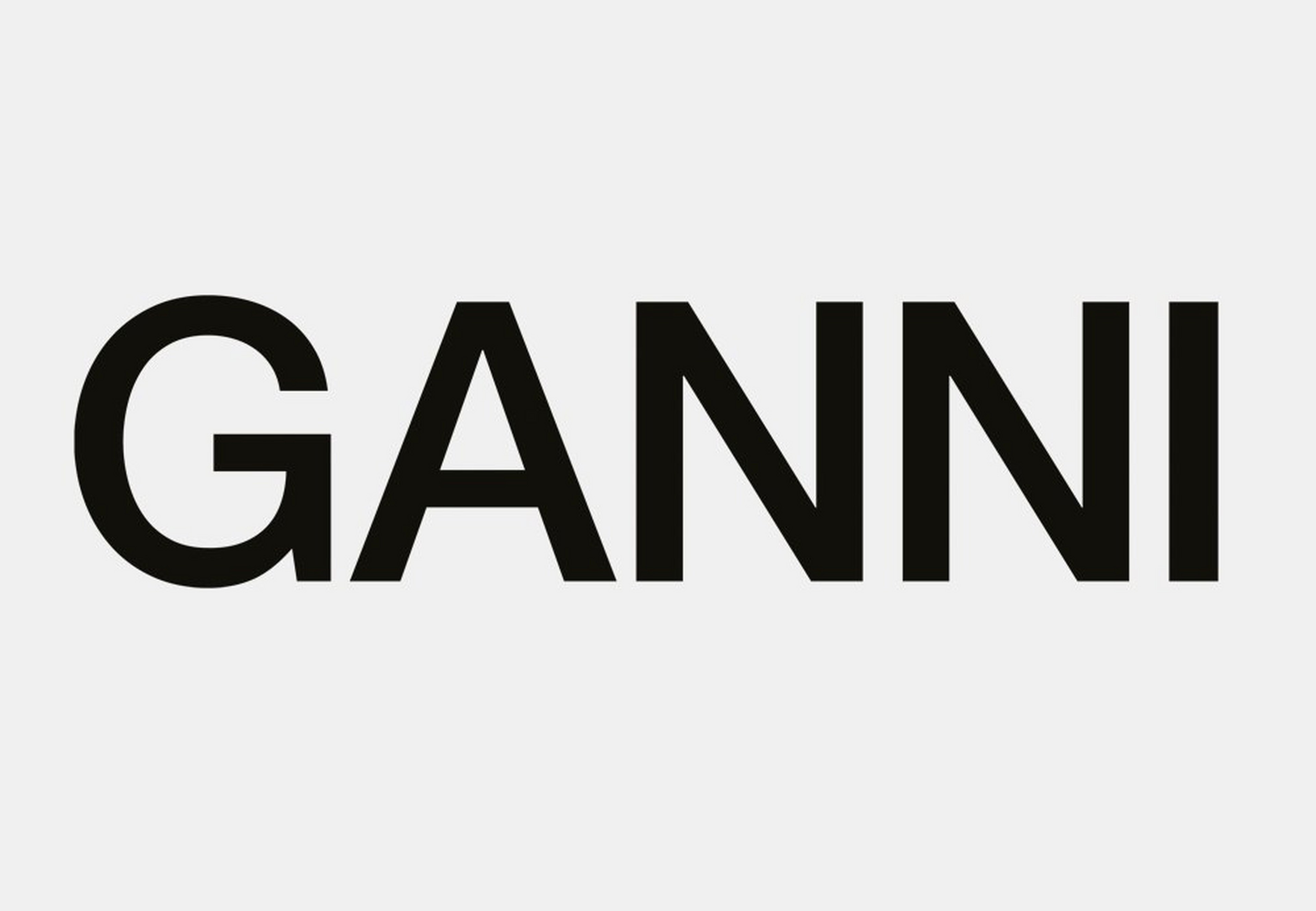 GANNI.