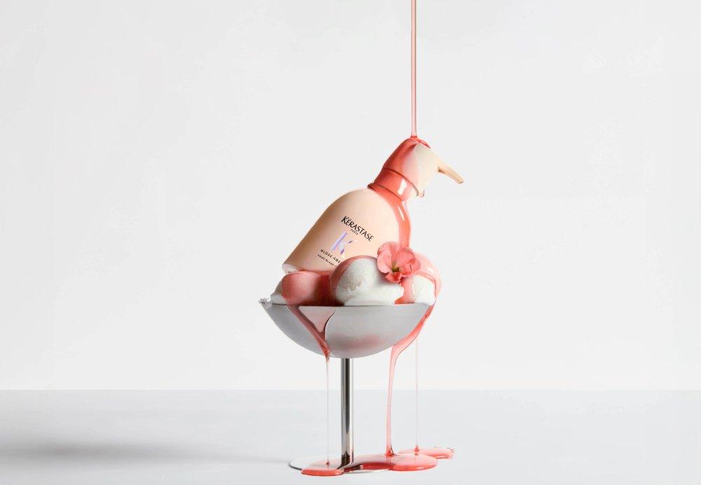 Kérastase Gloss Absolu Frizz-Glaze Cream.