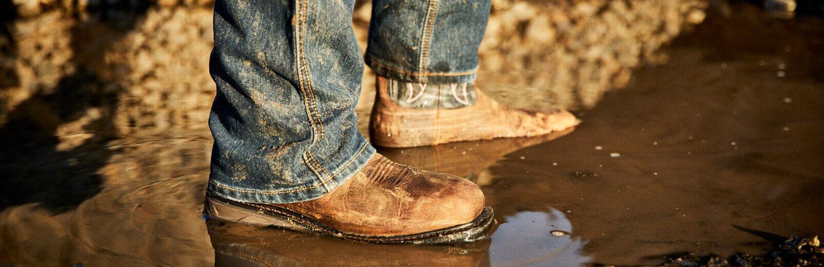 ariat waterproof cowboy boots
