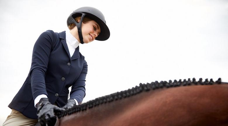 What Are the Different Types of English Horseback Riding