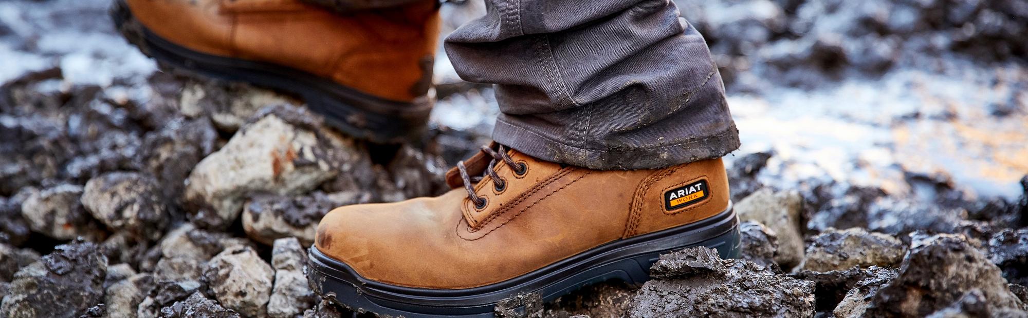 What are the Lightest Work Boots?