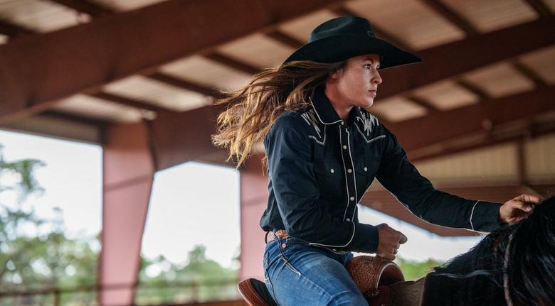 Barrel Racing - A Guide to the Basics with Hailey Kinsel