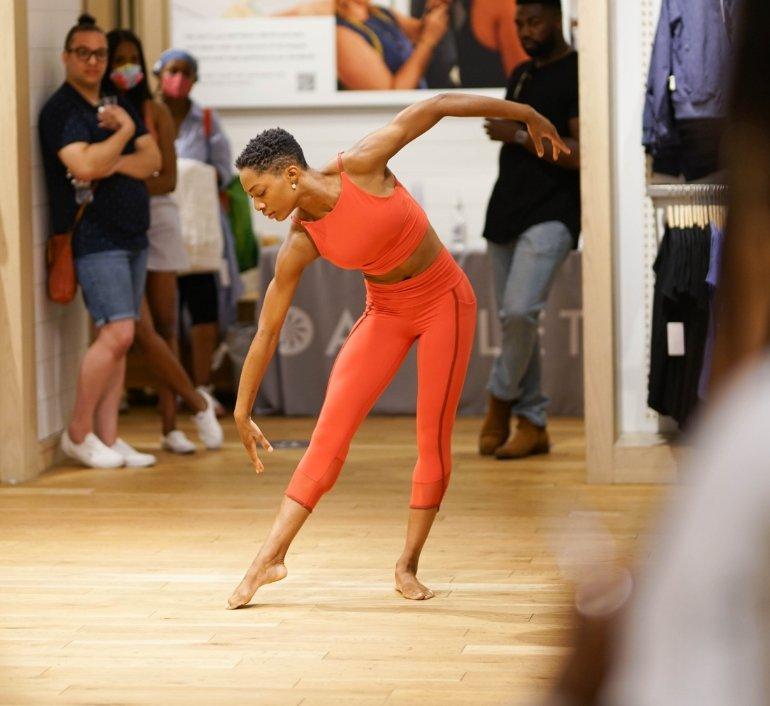 Store Events & Services Athleta