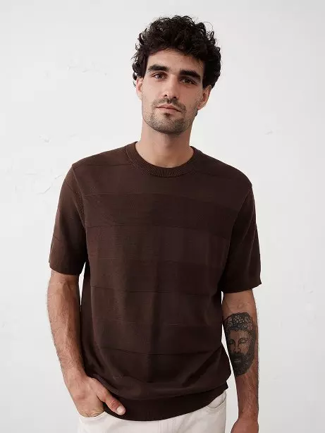 Man in brown t-shirt.